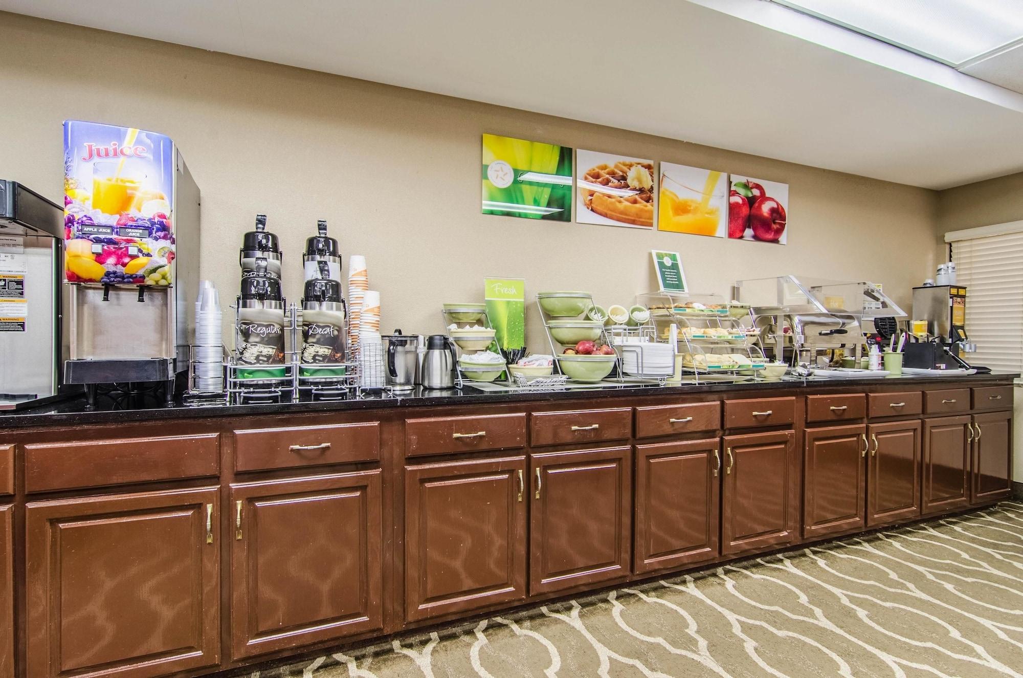 Restaurant Quality Suites Graham - Burlington South