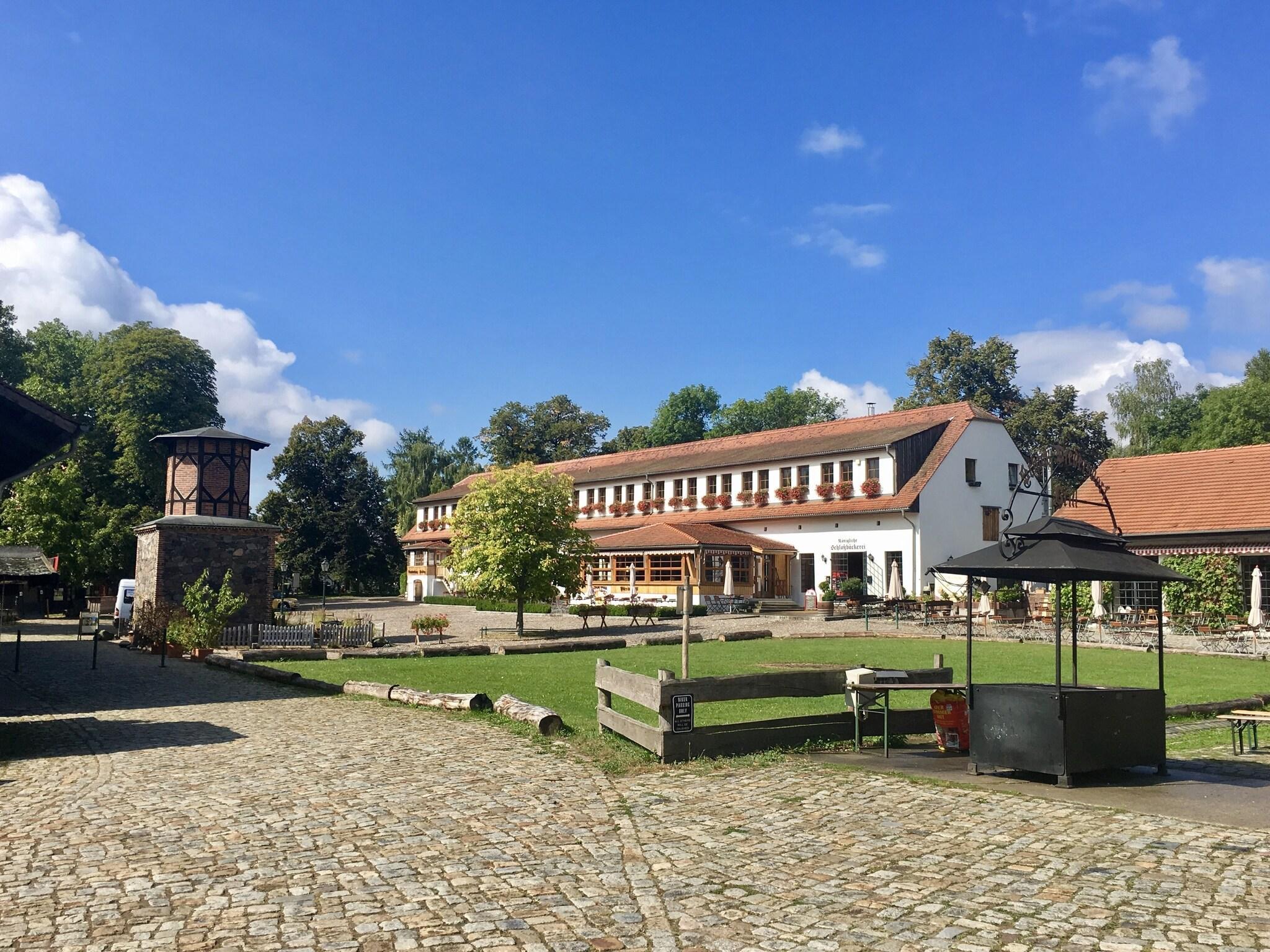Vista Exterior Schlosshotel Diedersdorf