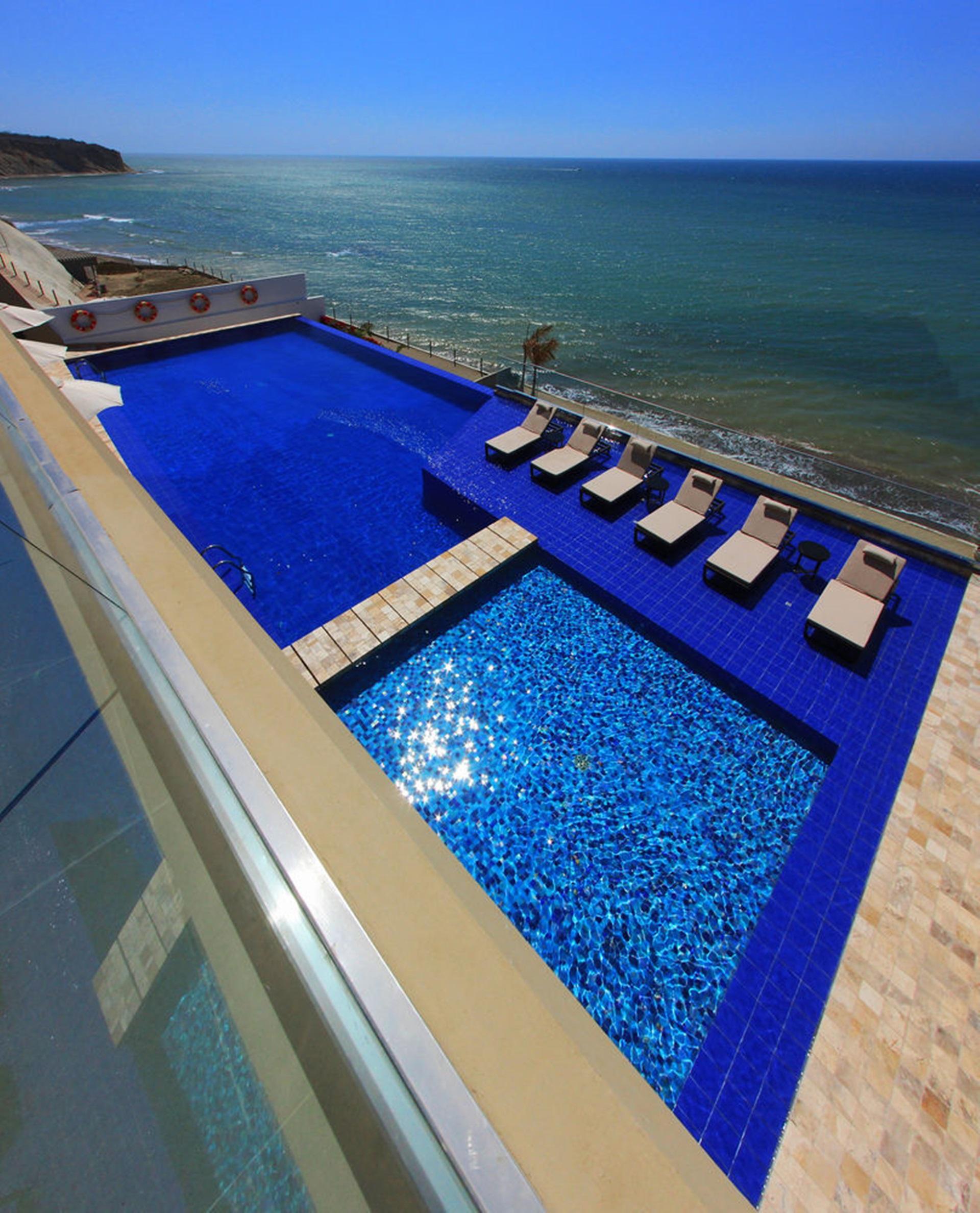 Pool view Hotel Poseidon