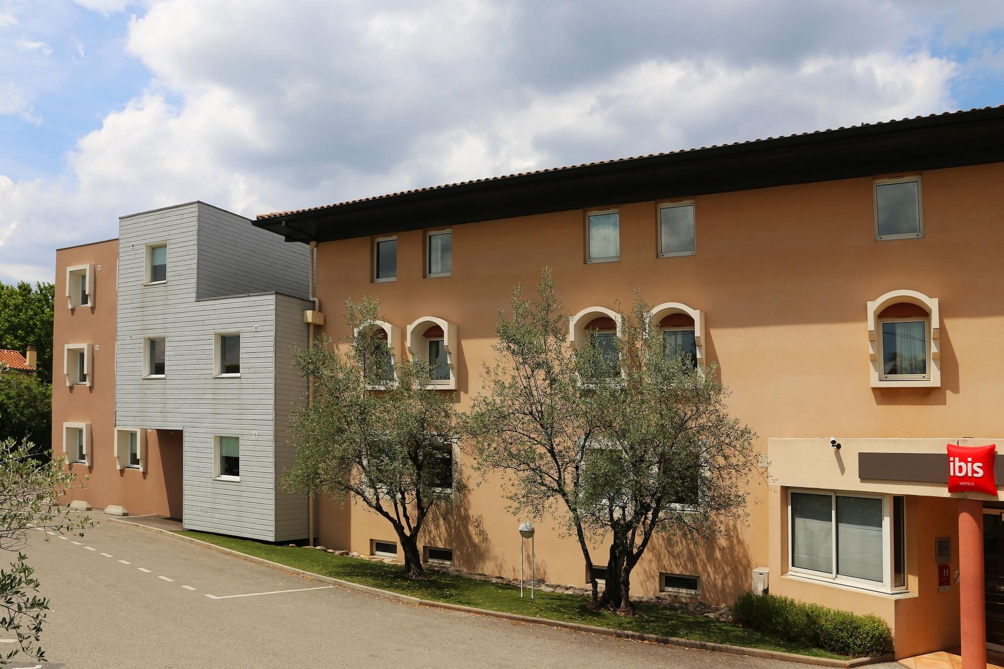 Vista Exterior ibis Aubenas