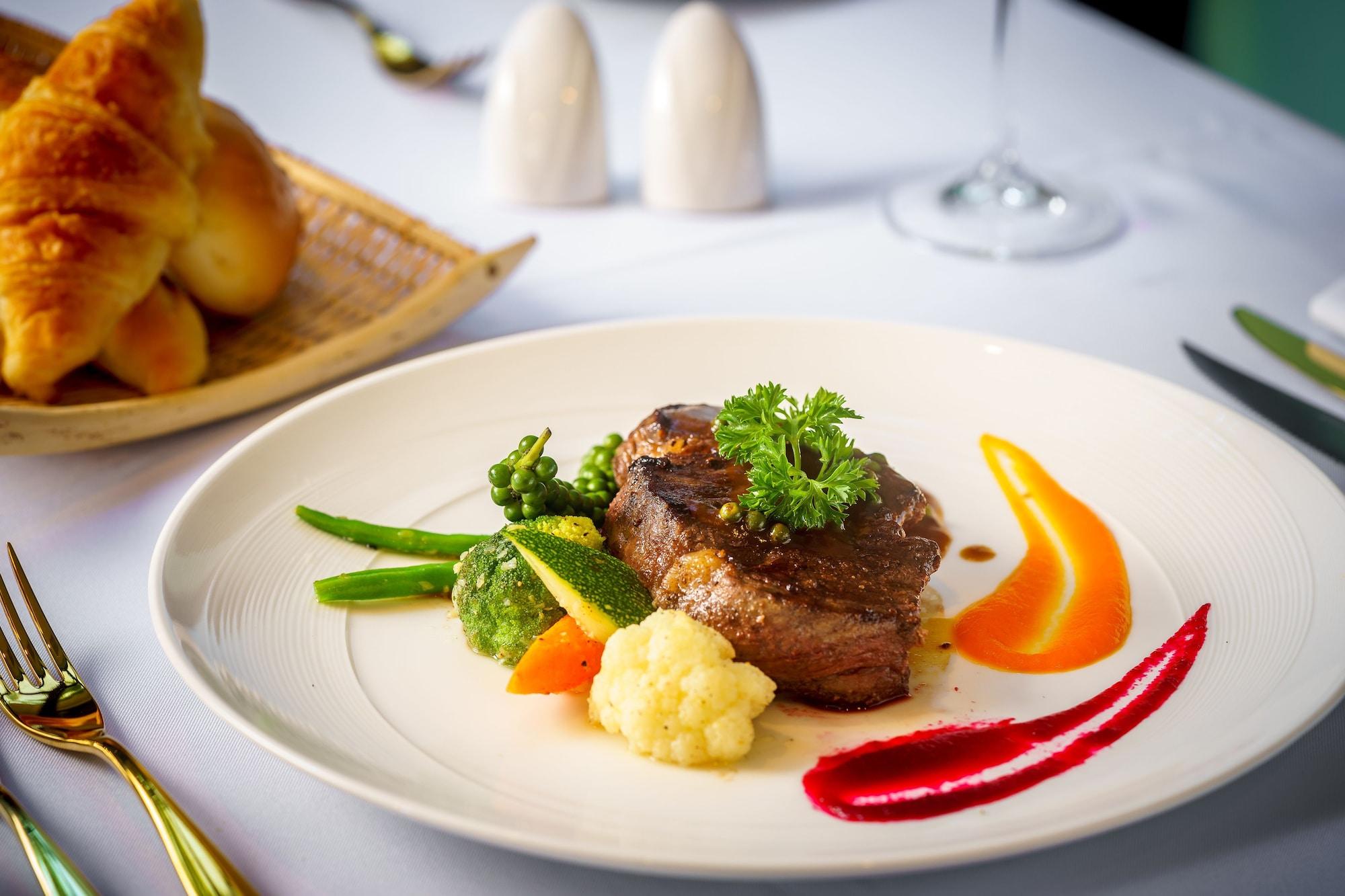 Restaurant Gold Smith Residence