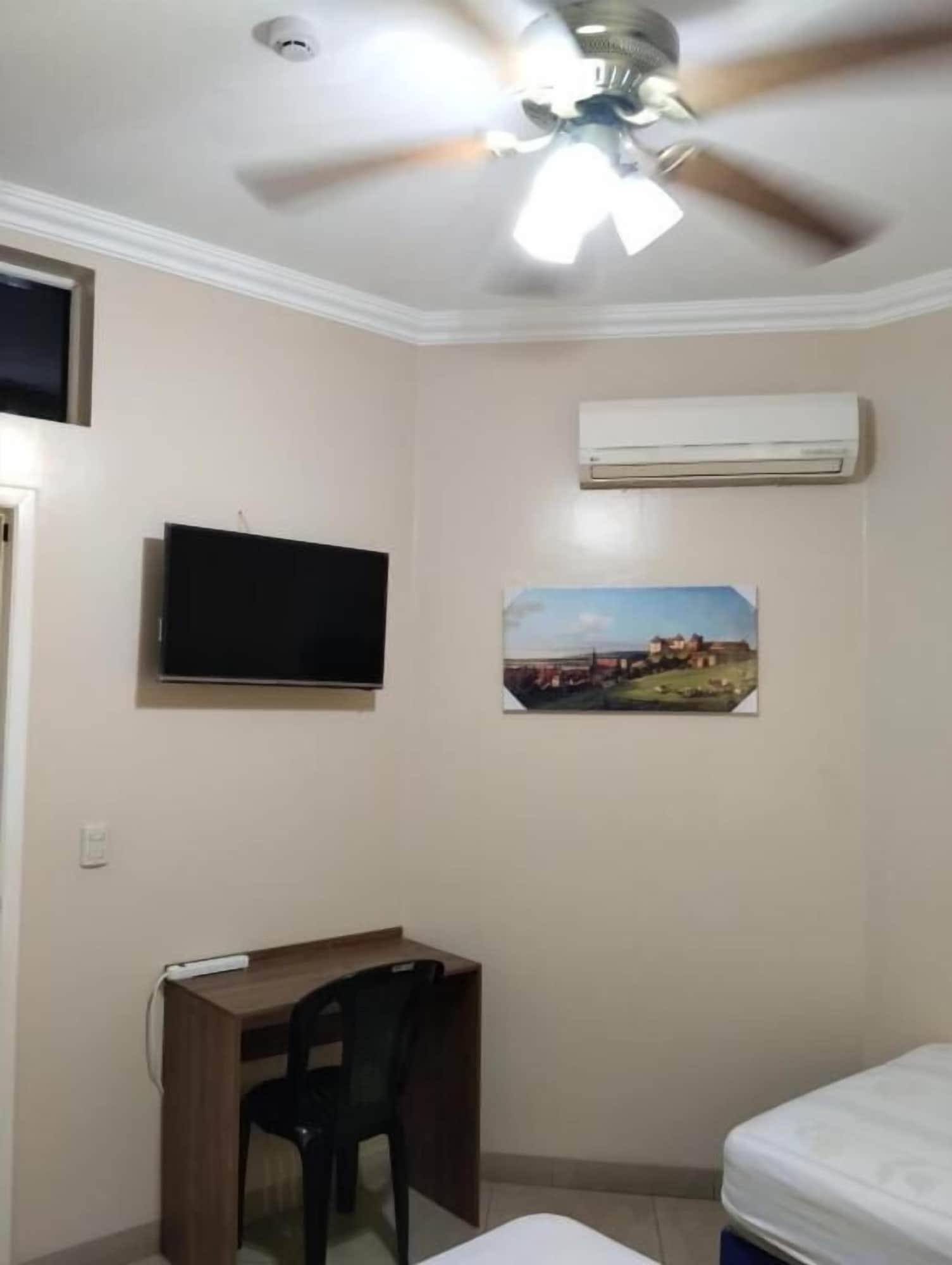 Habitación Jeshua Inn Guayaquil