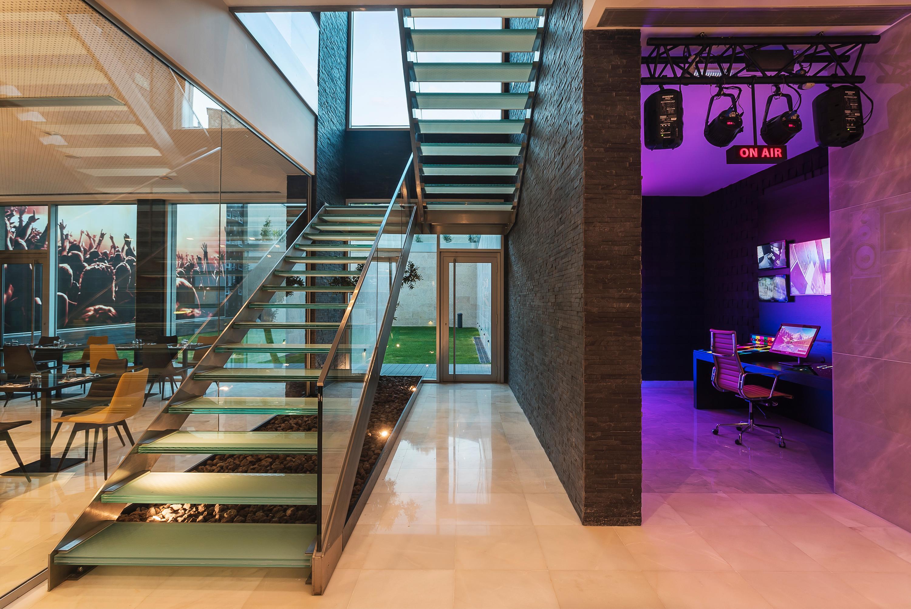 Vista Lobby HF Fénix Music