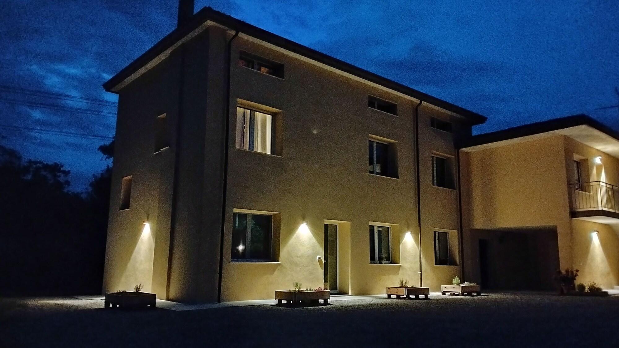 Varios Agriturismo Le Crede 1930
