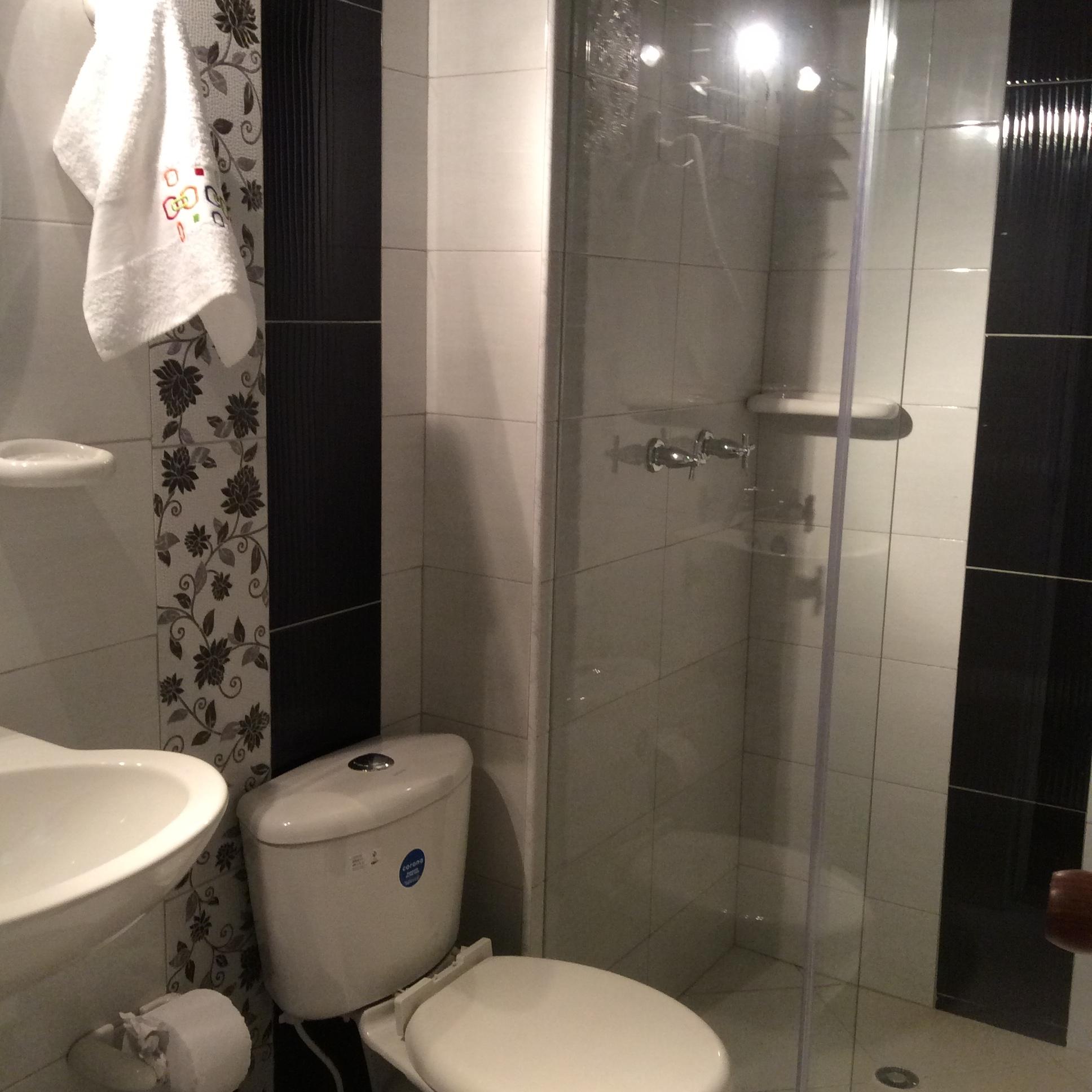 Equipamiento de Habitación Cedritos Guest House