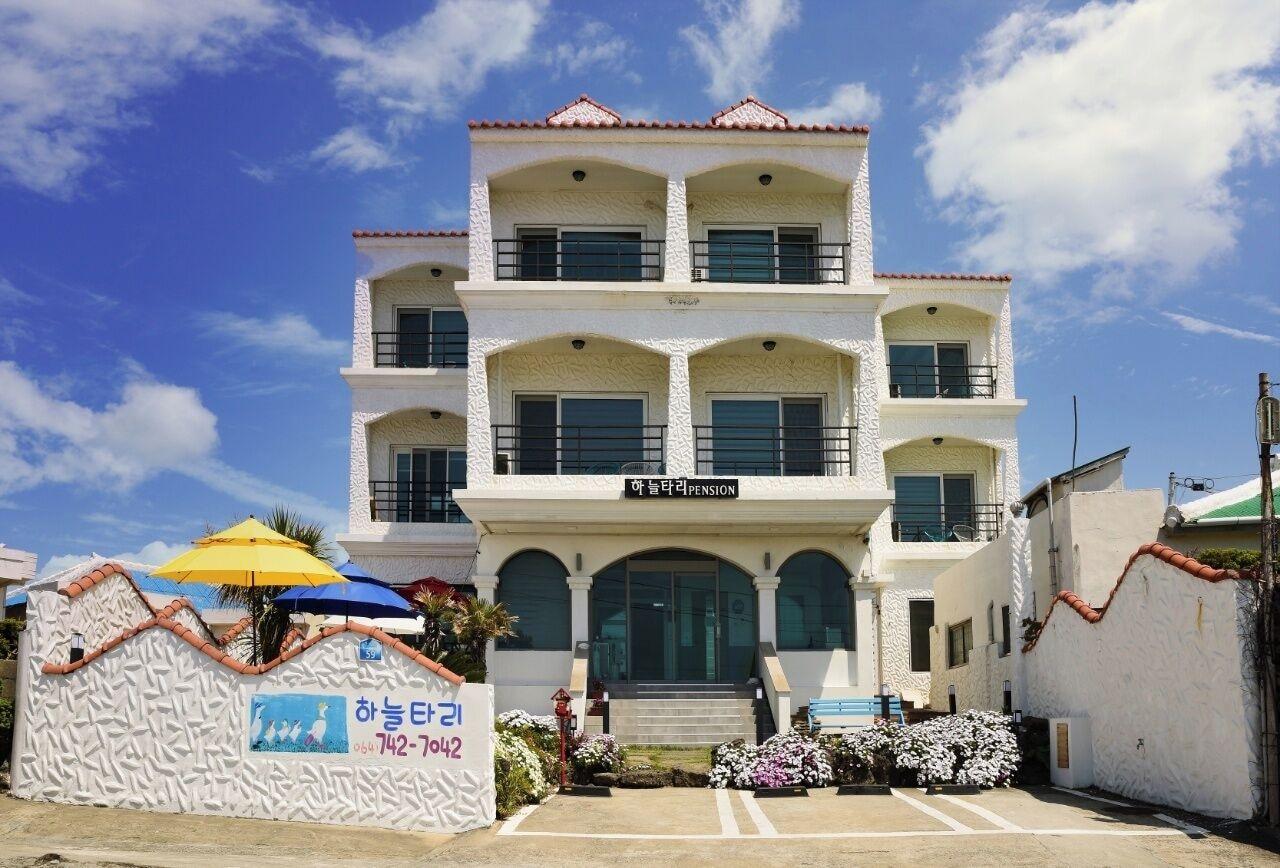 Varios Sky-tary Pension