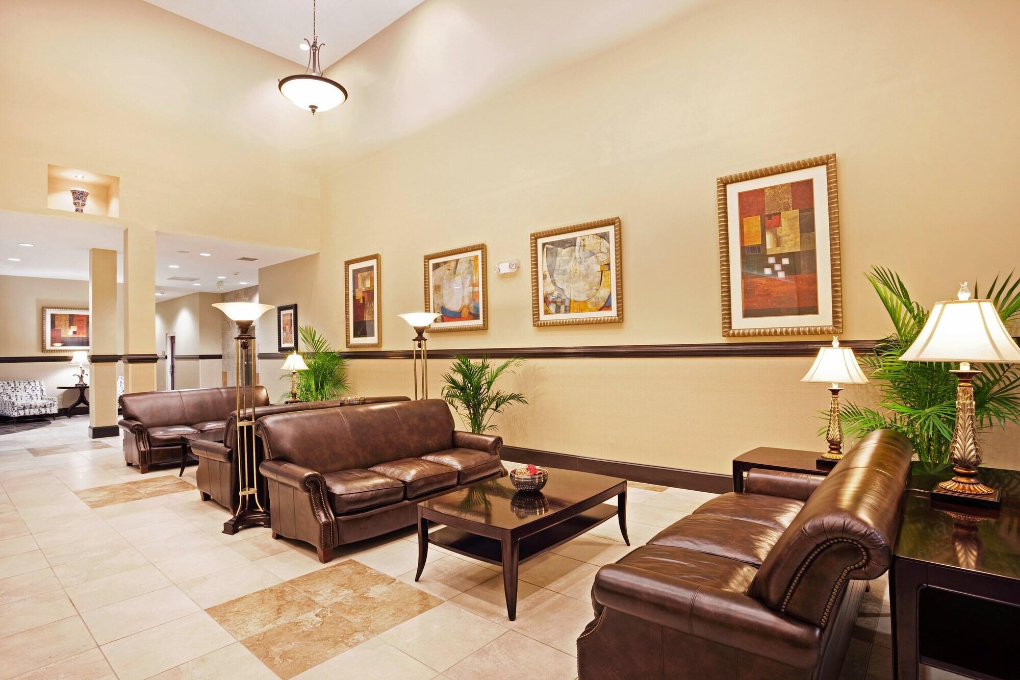 Vista Exterior Holiday Inn Hotel & Suites Beaufort at Highway 21 by IHG