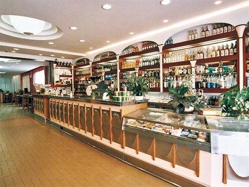 Bar/Salón Hotel Marrani