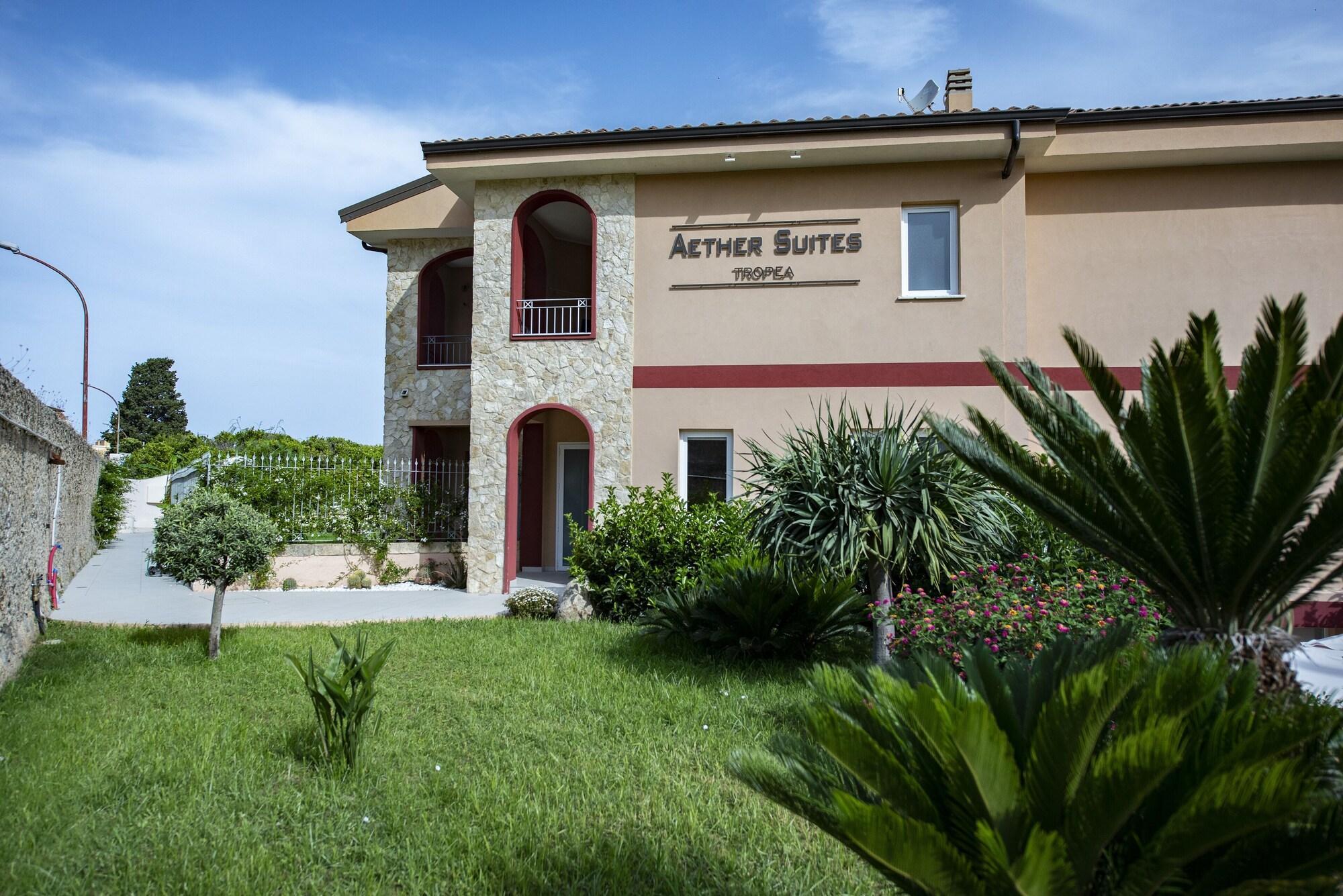 Vista Exterior Aether Suites Tropea