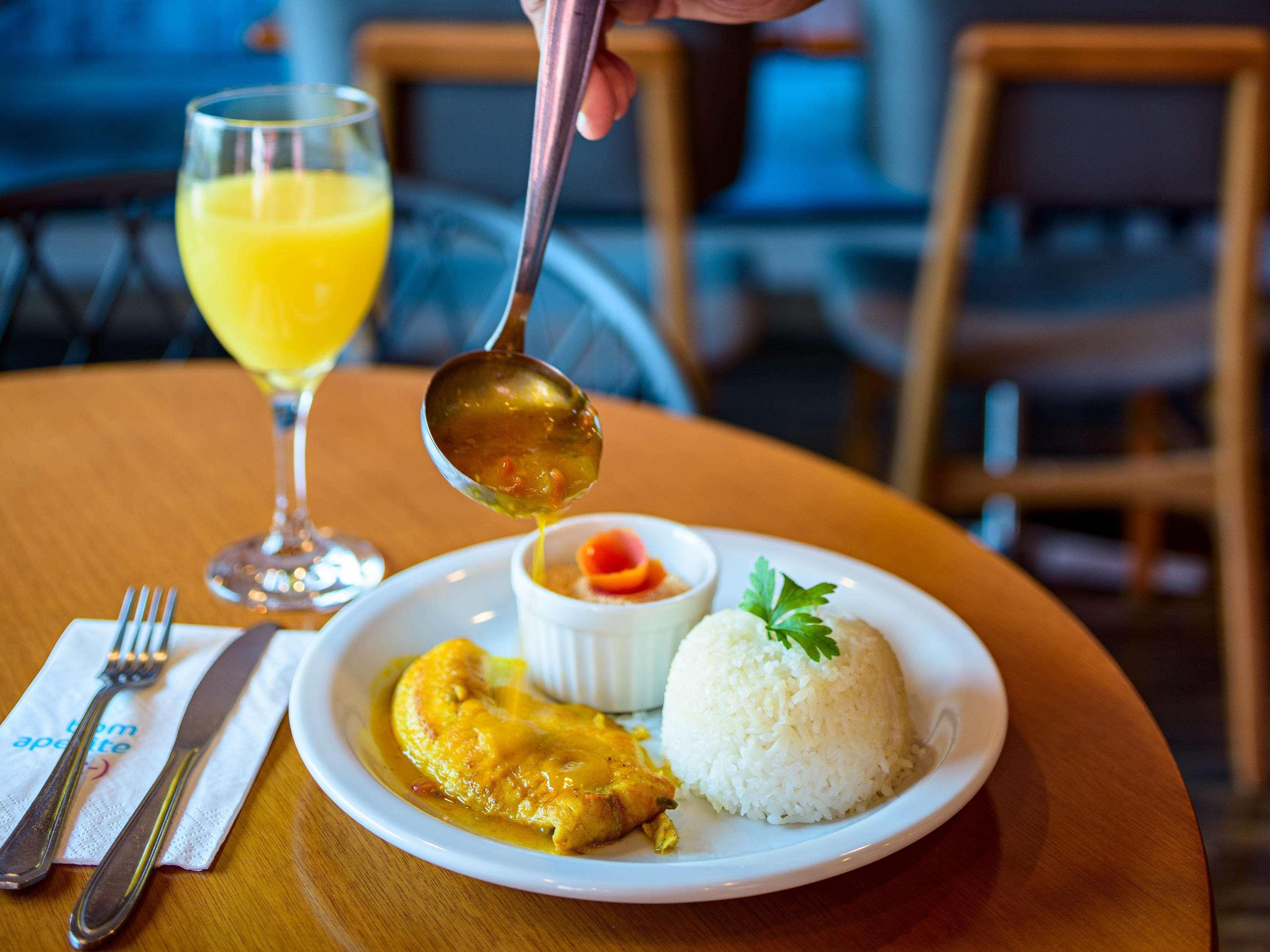 Restaurant Ibis Styles Ribeirão Preto Braz Olaia