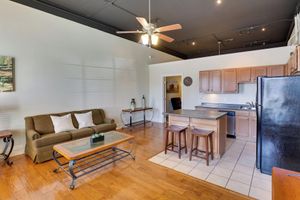 Alquiler Vacacional - Steps to Restaurants & Shops! Dtwn Marshall Apt