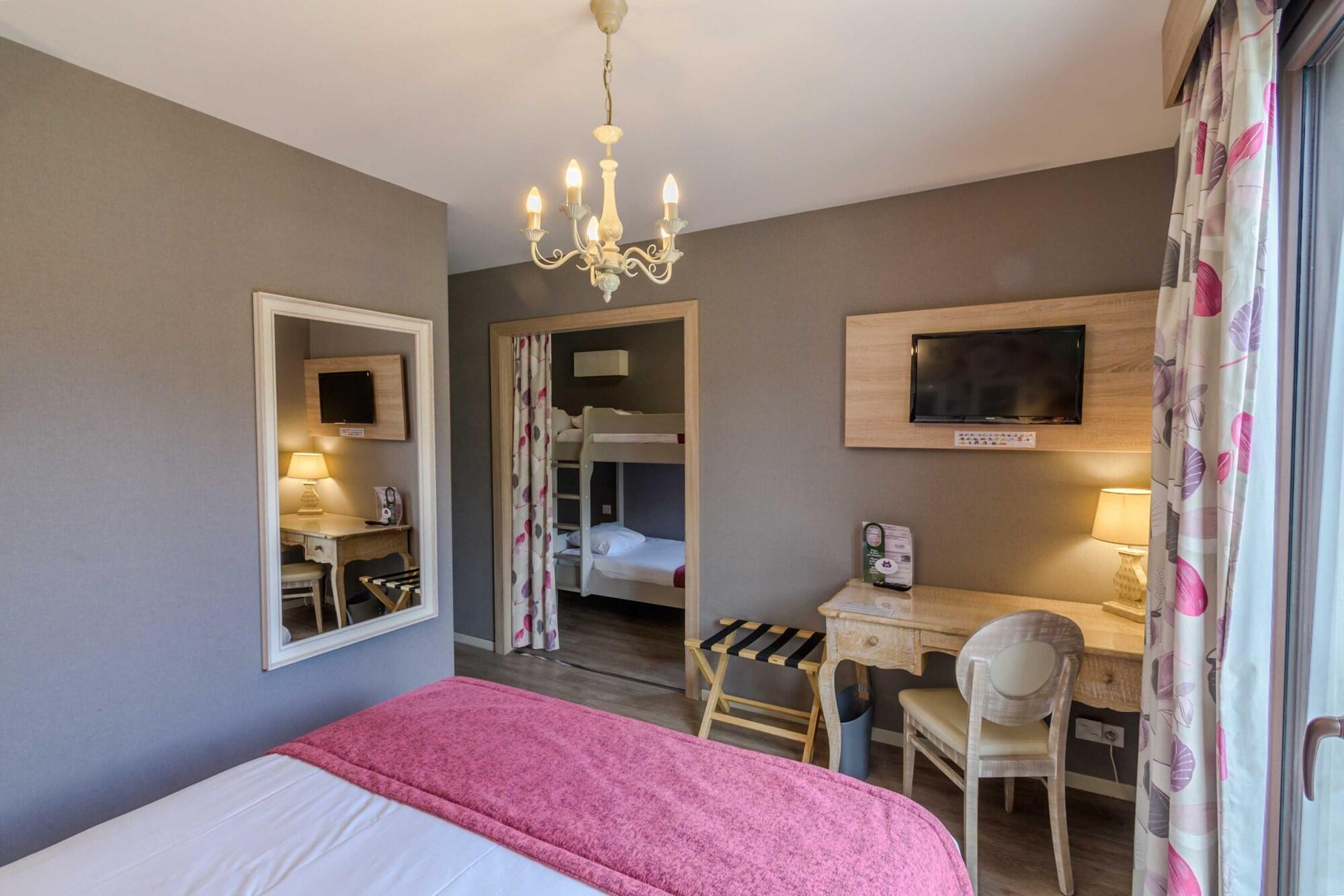 Habitación Hotel l'Aragon, 50m from the city of Carcassonne