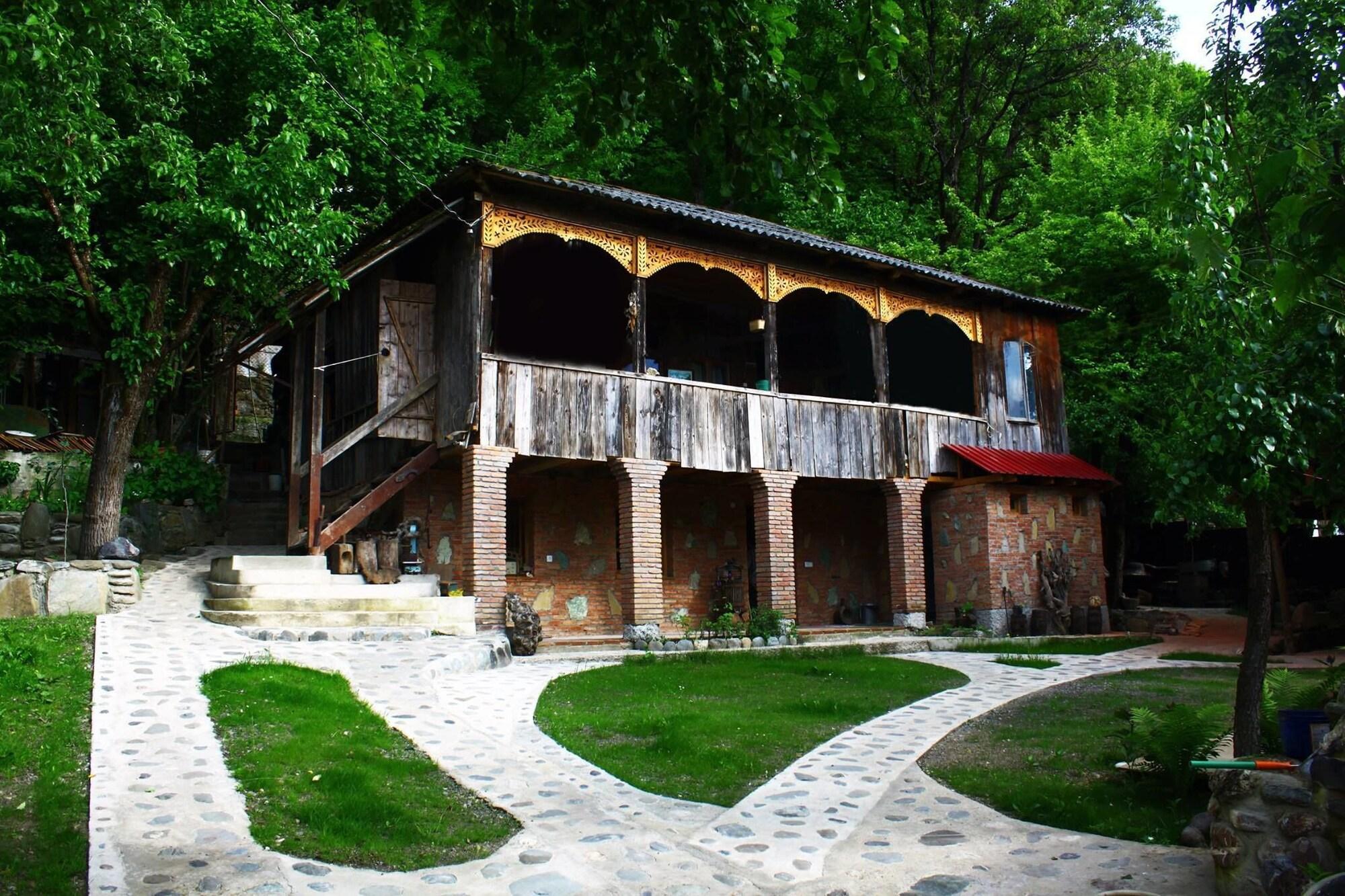 Varios Guest House Gallery