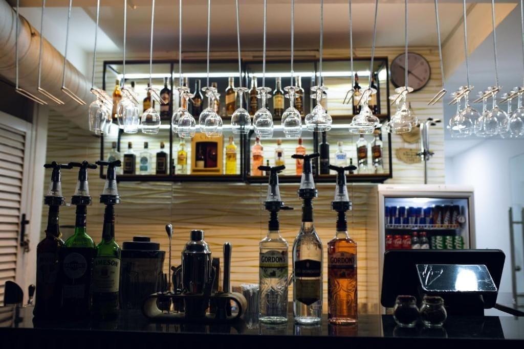 Bar/Salón Alojamento Local Onzo Yamy