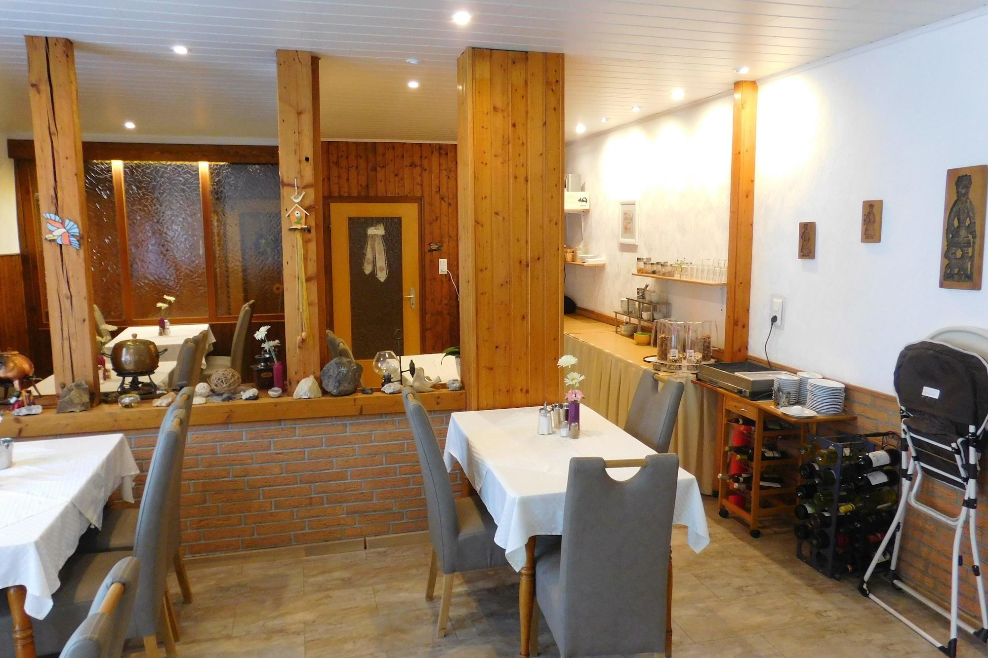 Restaurant Hotel Pension am Kurmittelhaus