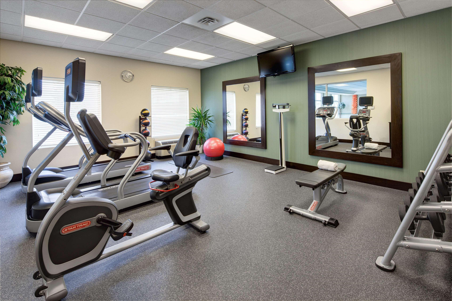 Instalaciones Recreativas Hampton Inn & Suites by Hilton Toronto Airport