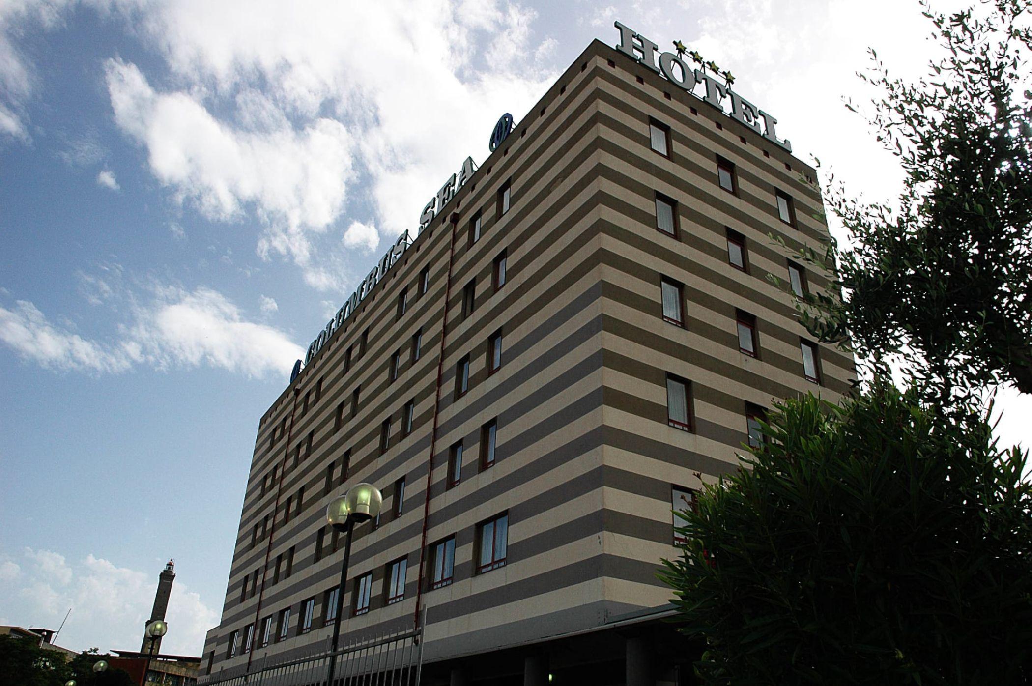 Vista Exterior Columbus Sea Hotel