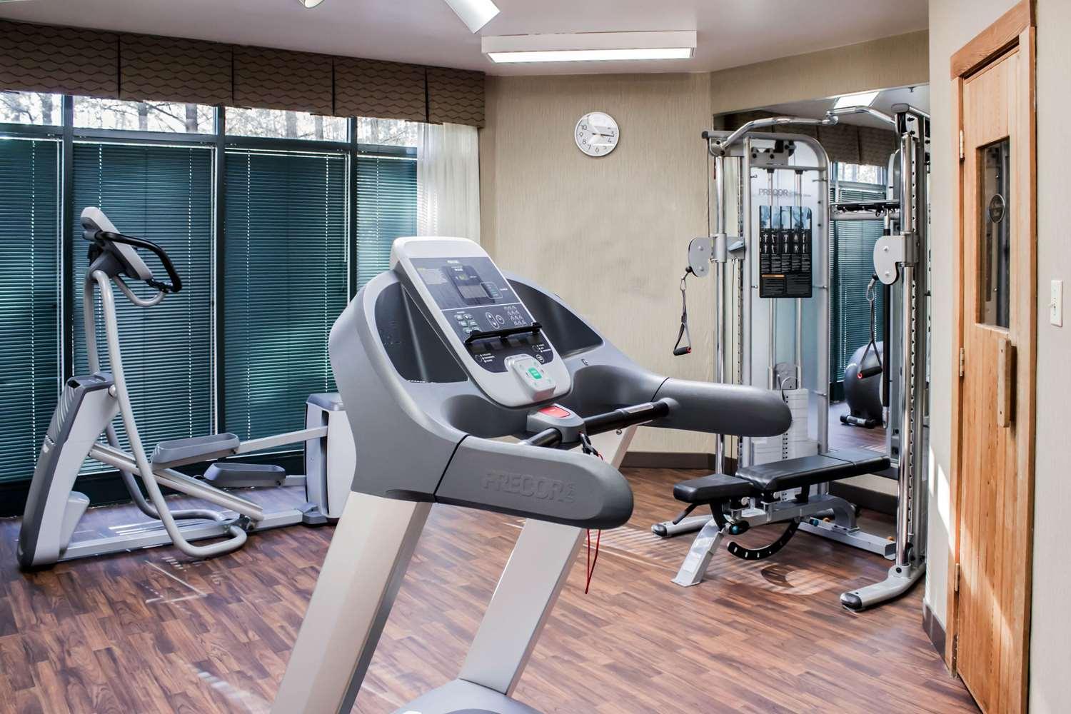 Gimnasio Comfort Suites Raleigh Durham Airport/Research Triangle Park