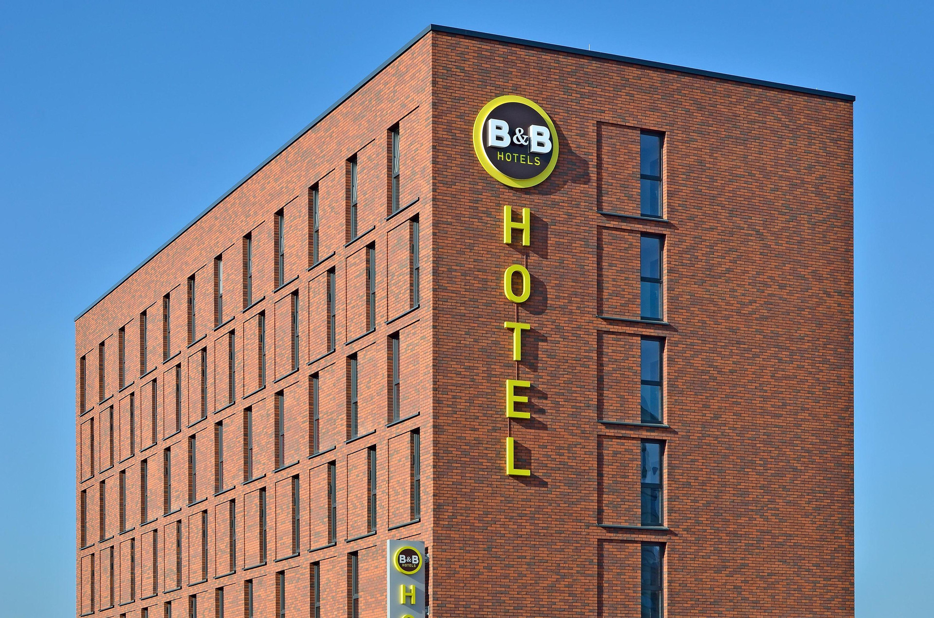 Vista Exterior B&B Hotel Mainz-Hbf