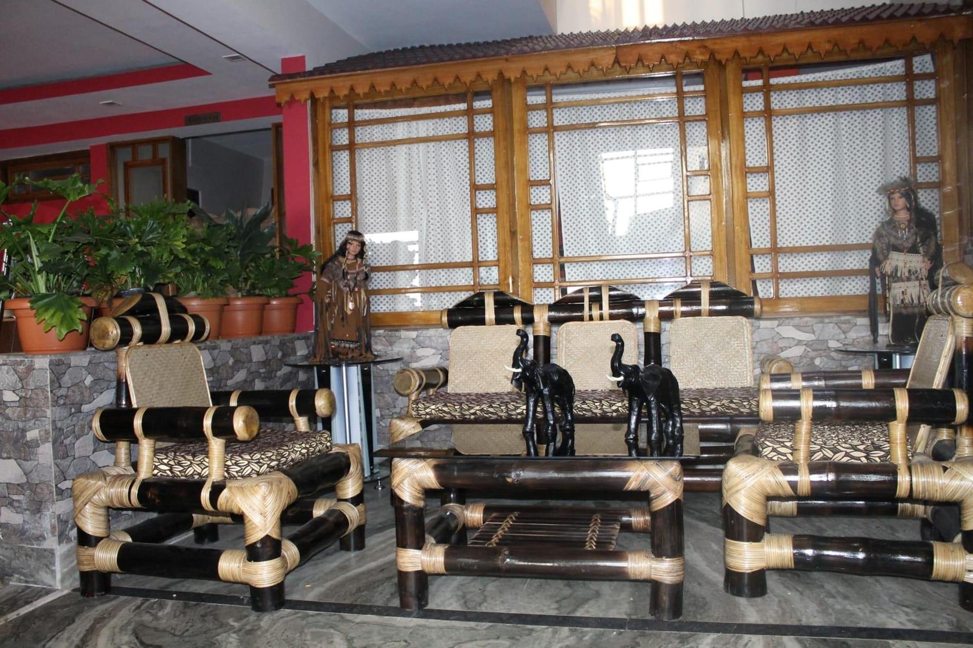 Gimnasio Hotel White Yak