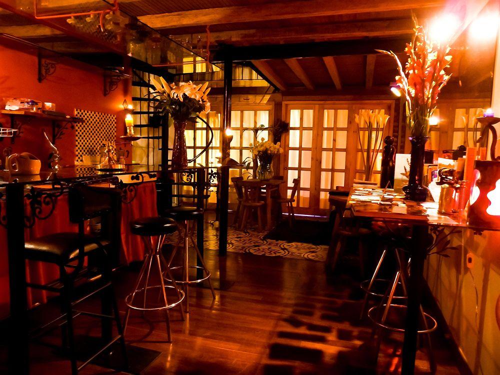 Bar/Salón Chorro de Quevedo