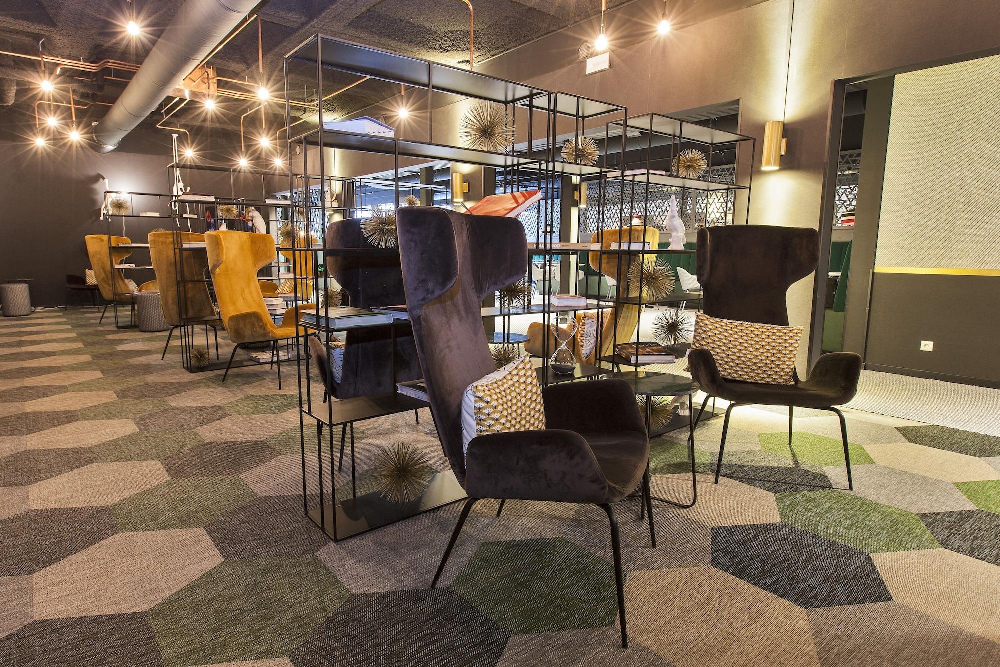 Bar/Salón ibis Styles Amsterdam Airport