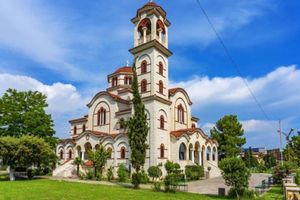 Actividad - Tirana y Durres - Excursión a pie de día completo