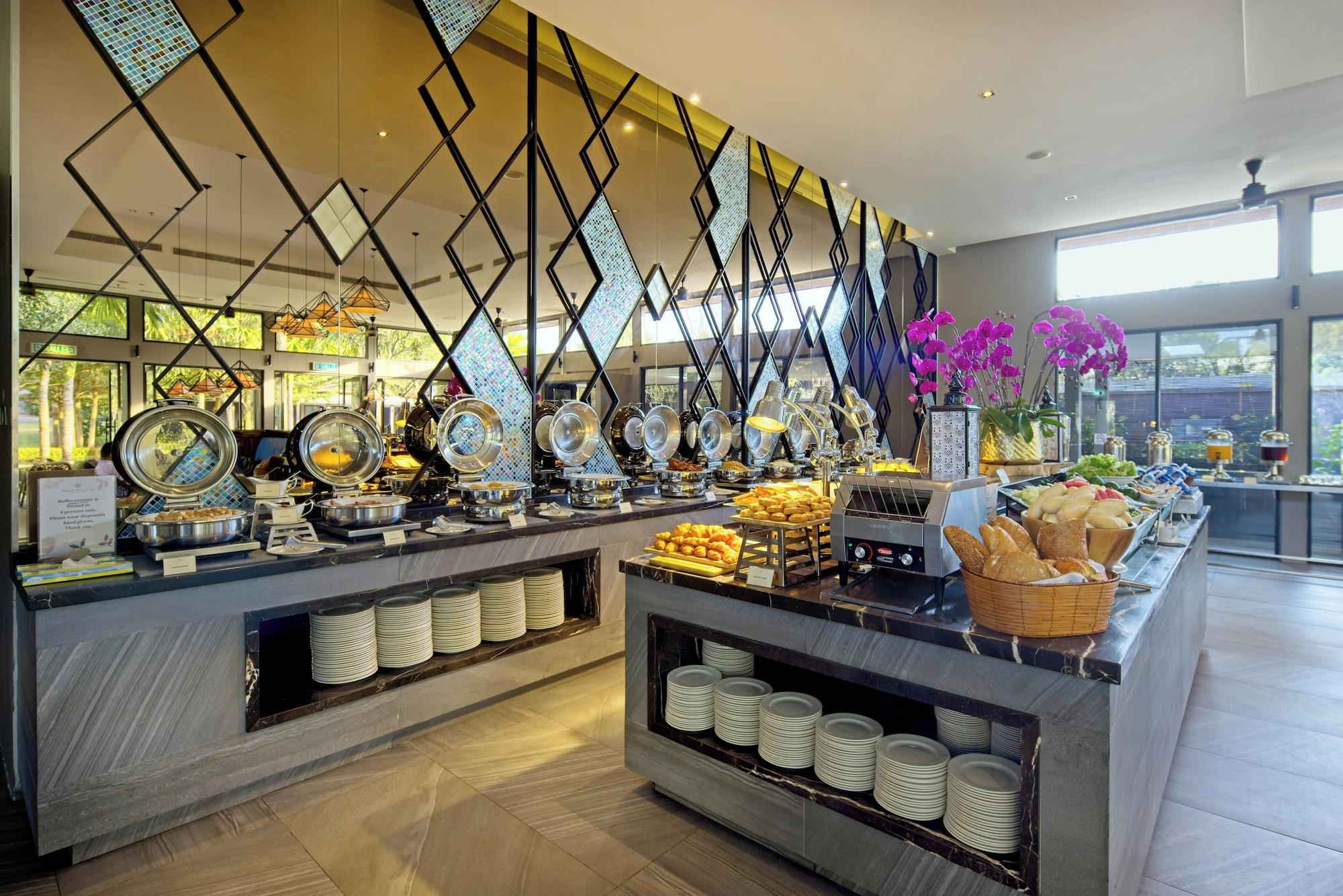 Restaurant Mangala Estate Boutique Resort by IHG