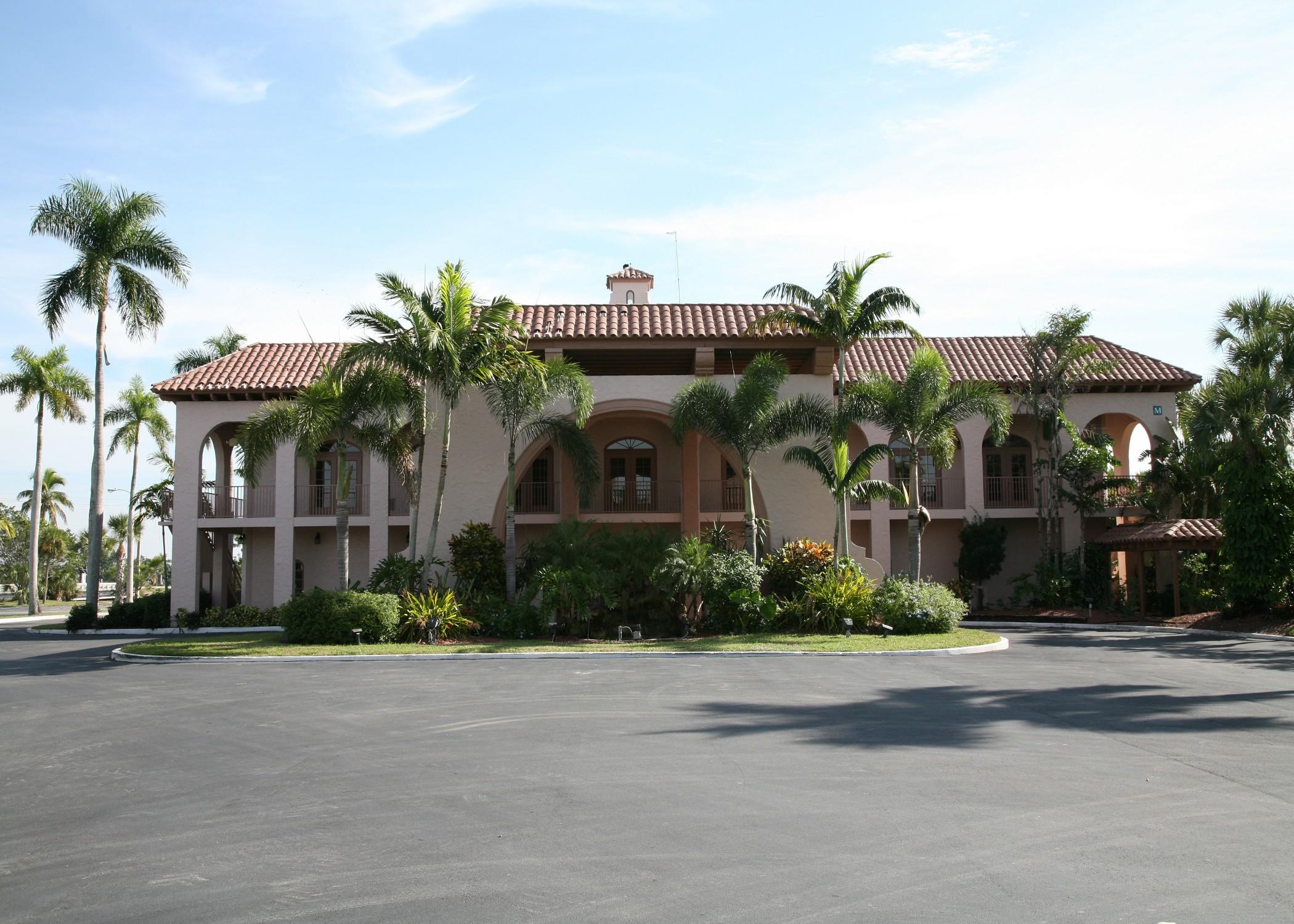 Vista Exterior Port of the Islands Everglades Adventure Resort