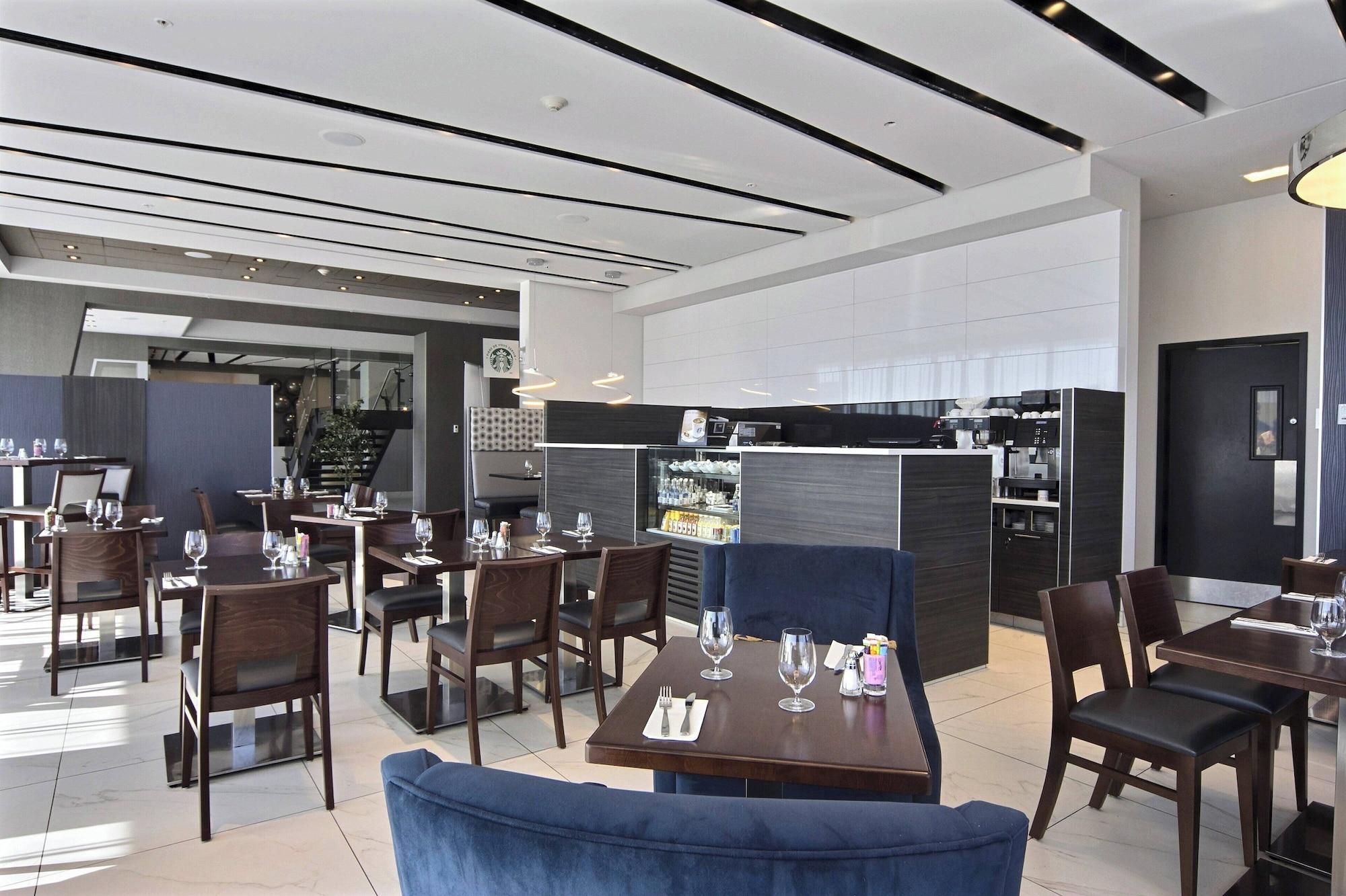 Restaurant Courtyard by Marriott Quebec City
