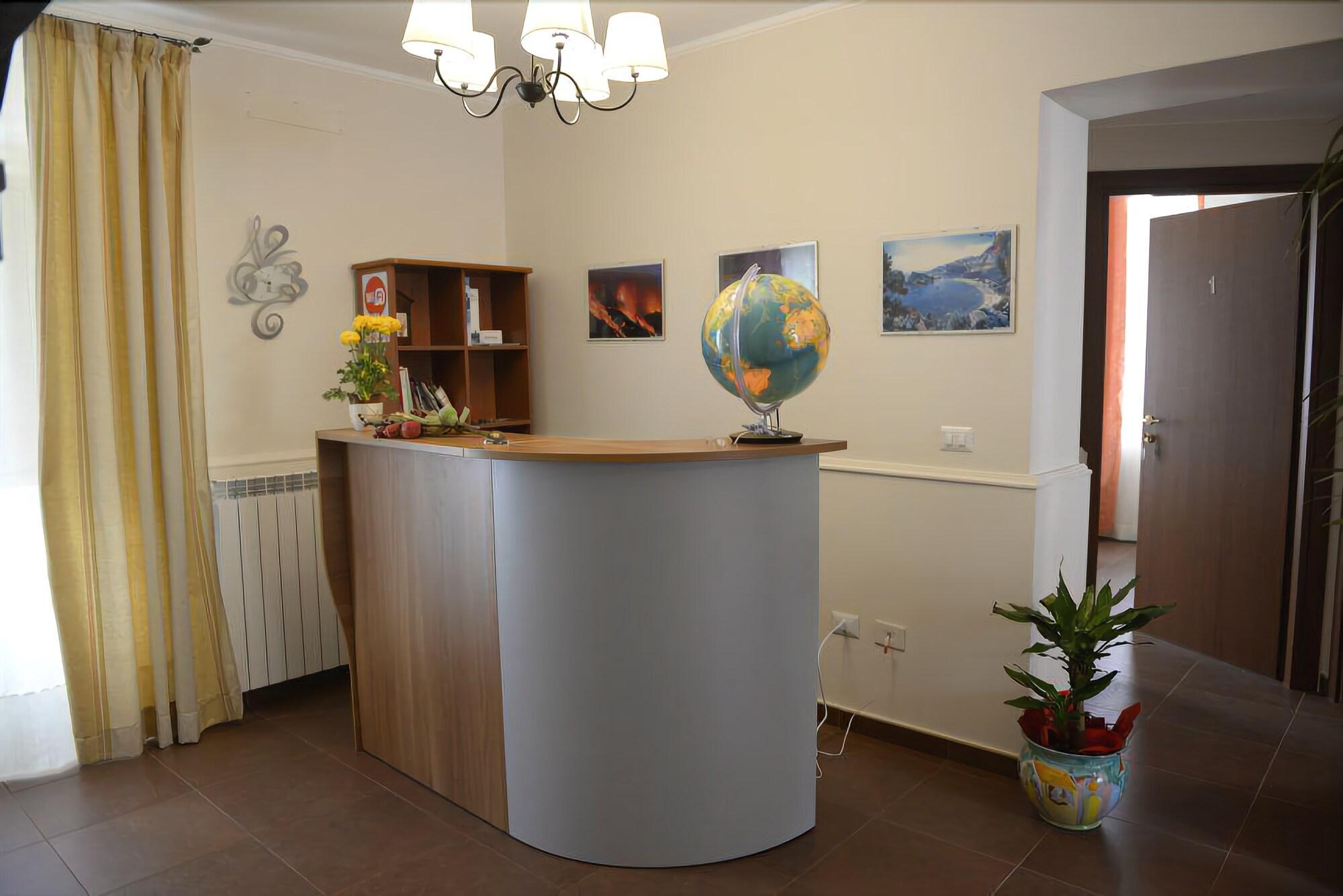 Vista Lobby B&B San Leonardo