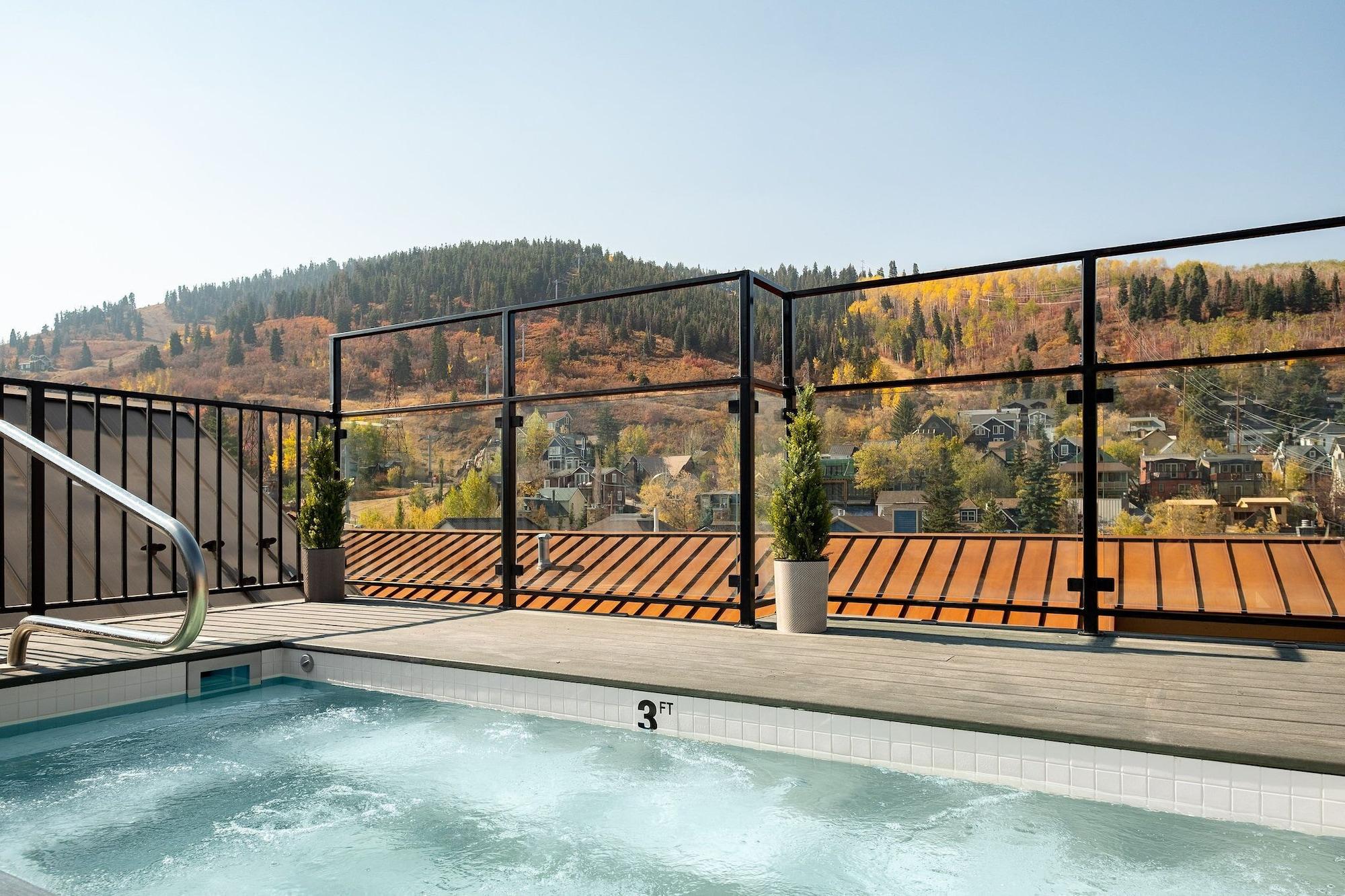 Spa Lift Lodge Condo