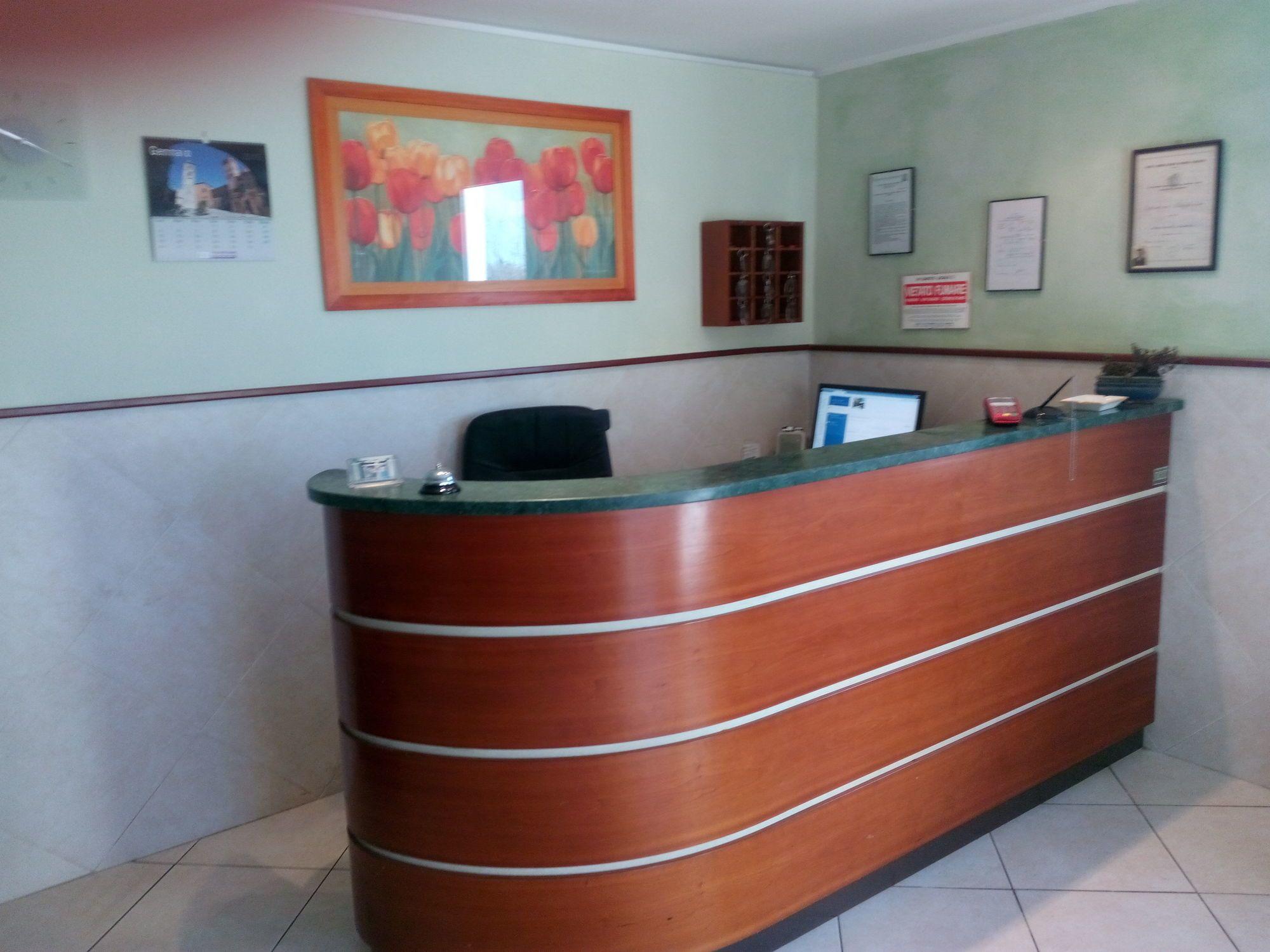 Vista Lobby Hotel Albergo Lea