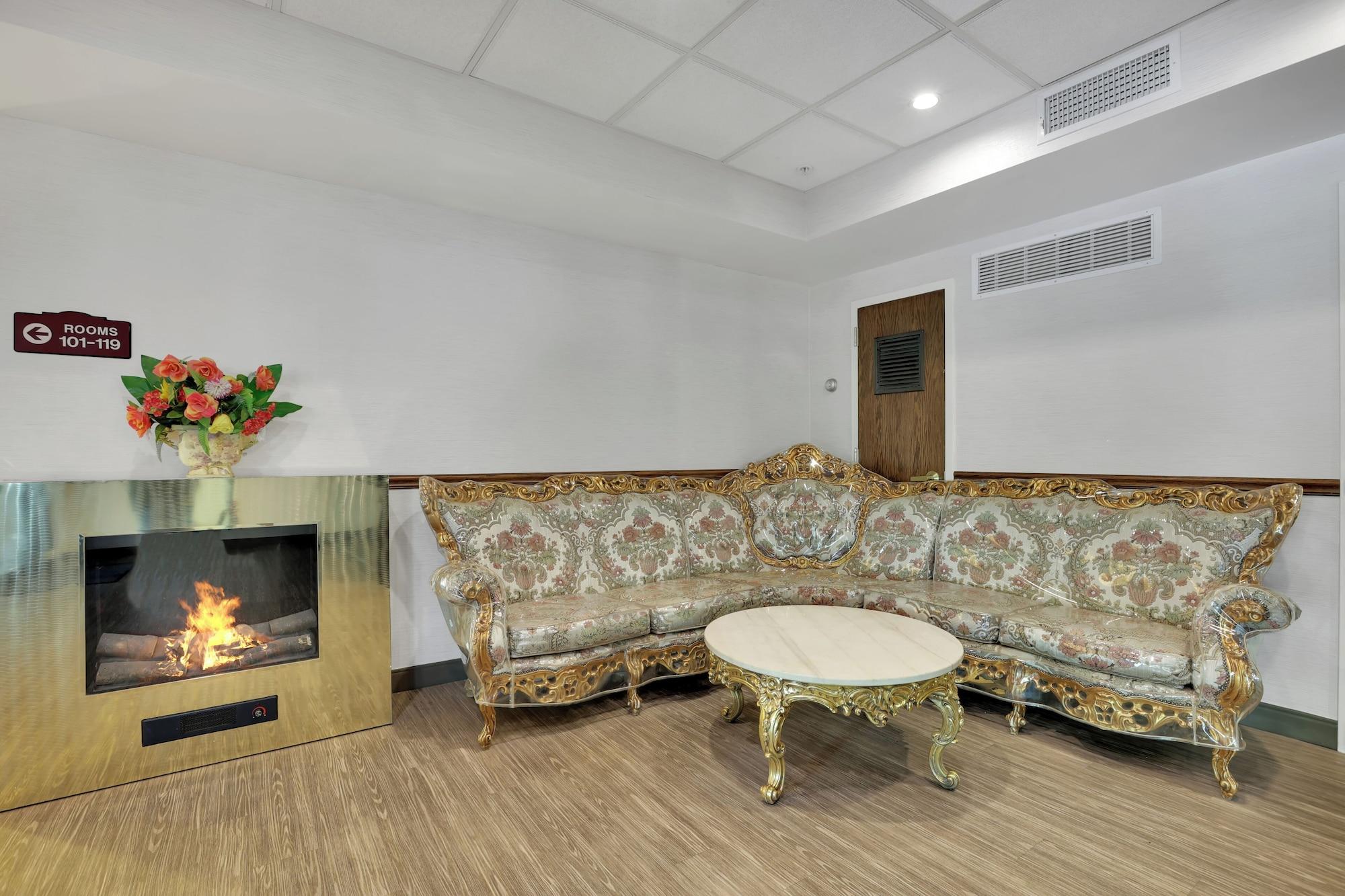 Vista Lobby Horizon Inn