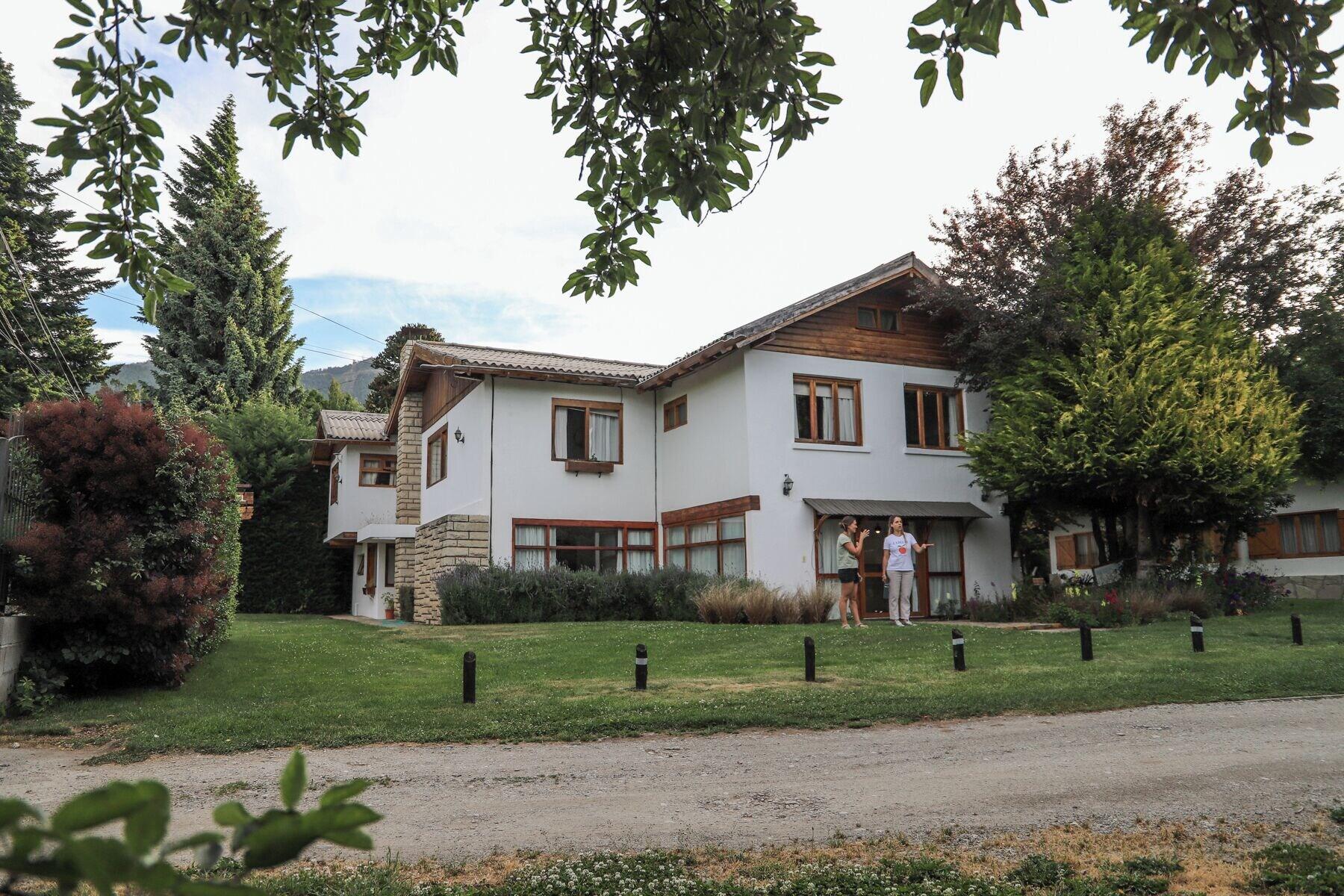 Varios Hostería & Apart Hotel Carelhue