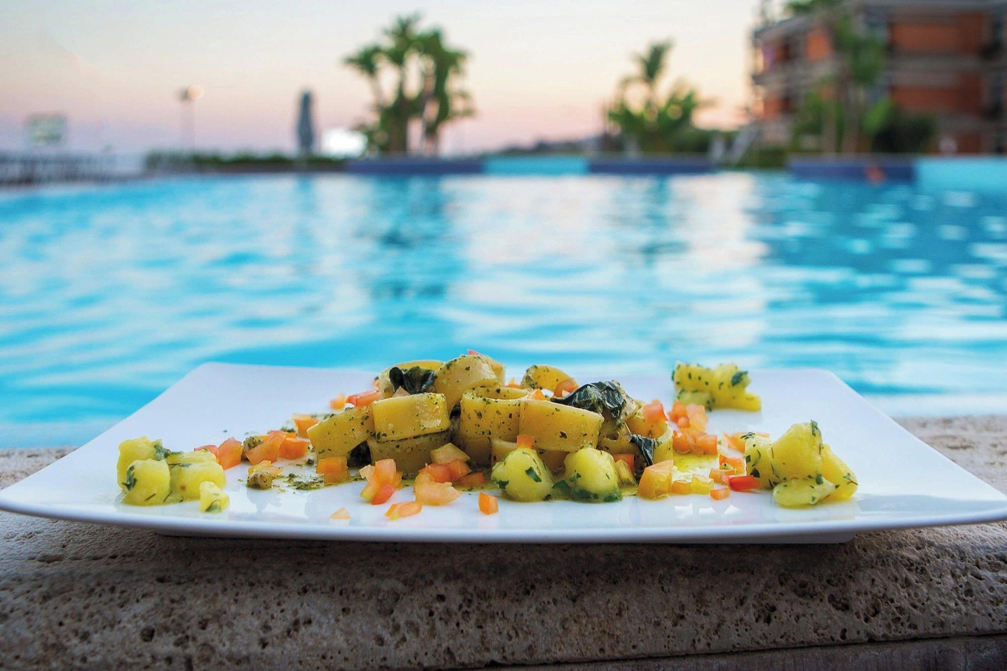 Restaurant Four Points by Sheraton Catania Hotel & Conference Center
