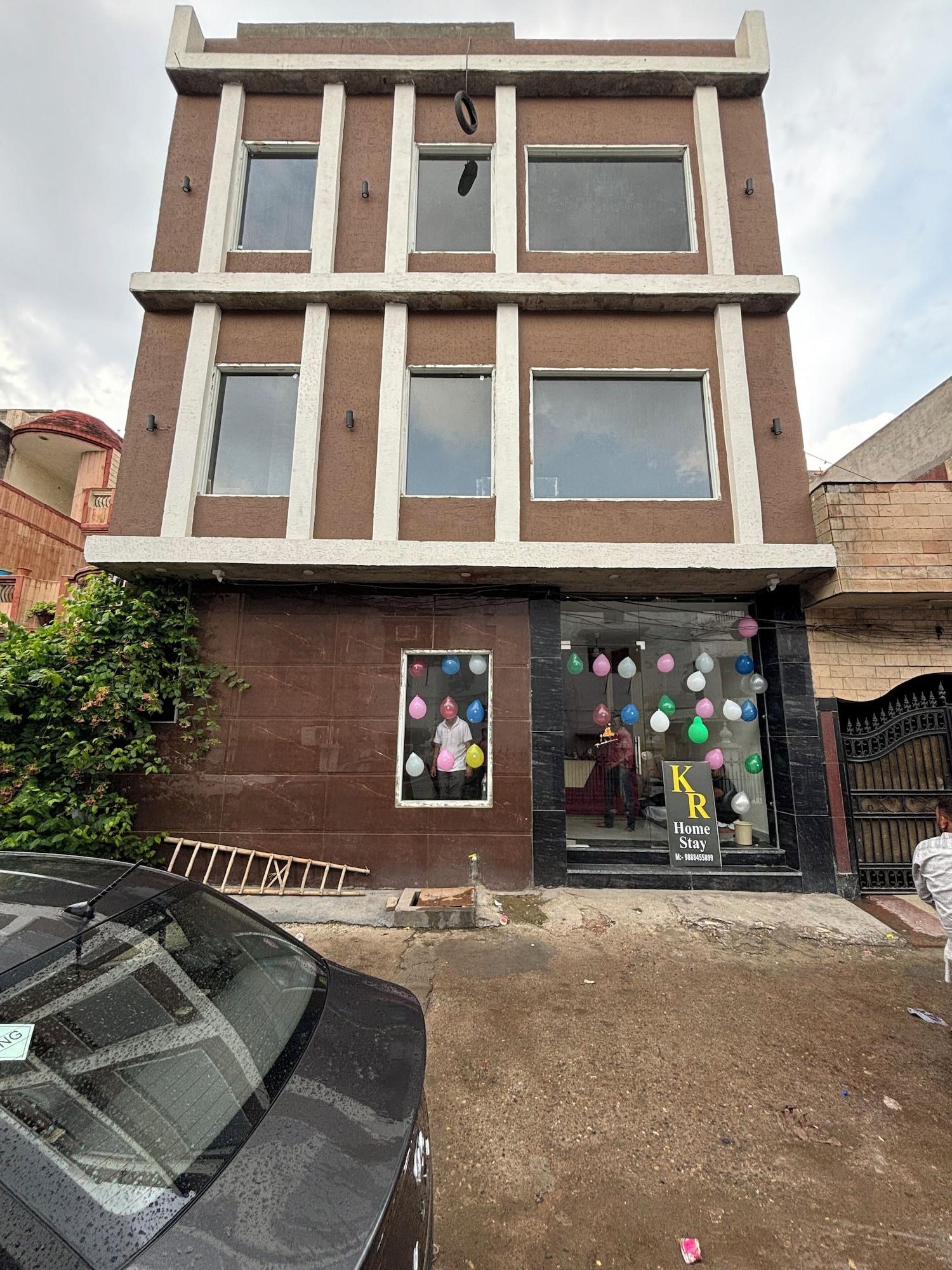 Vista Exterior Hotel KR 5Mins Walk From Golden Temple