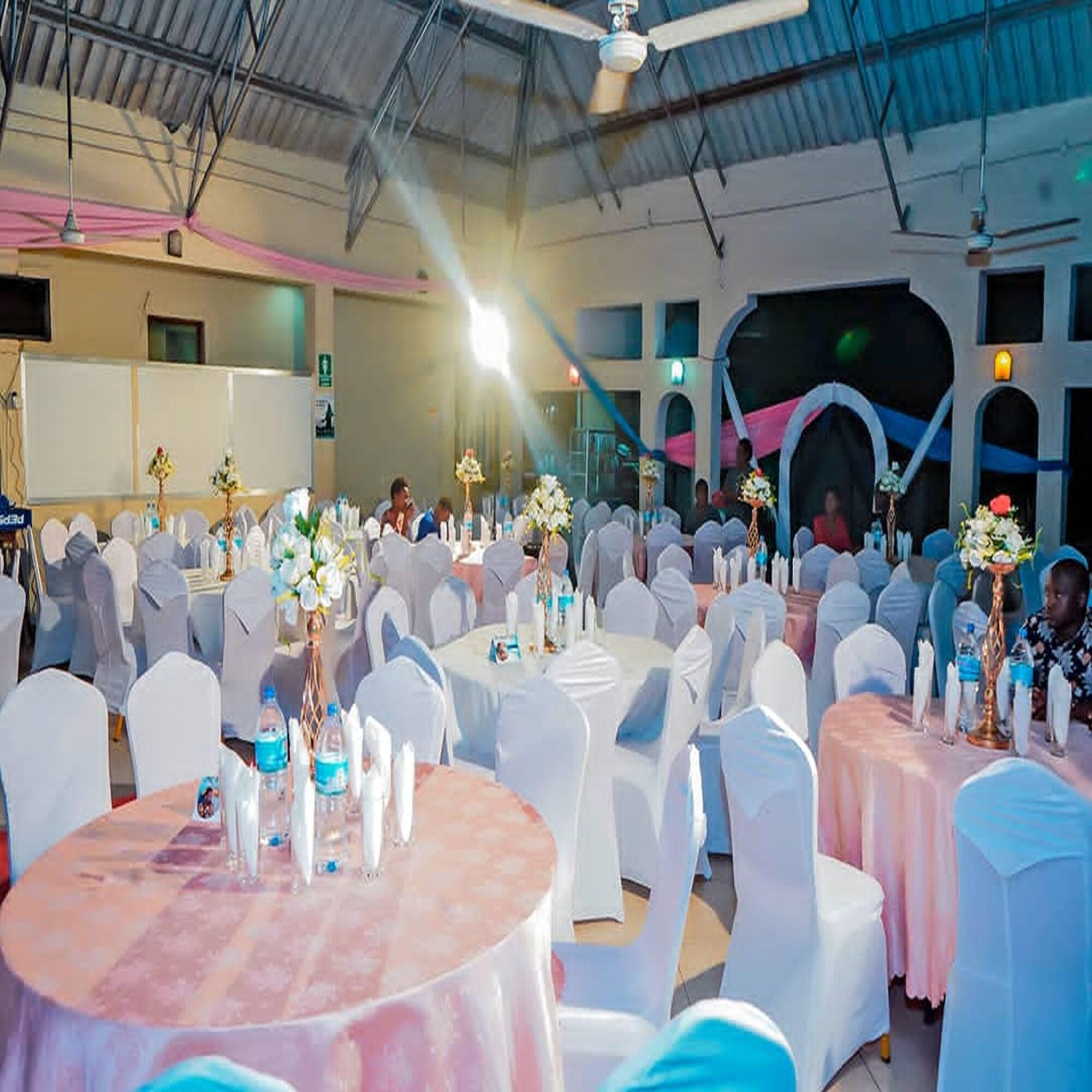 Salón de Baile Kiuruwi Executive Hotel
