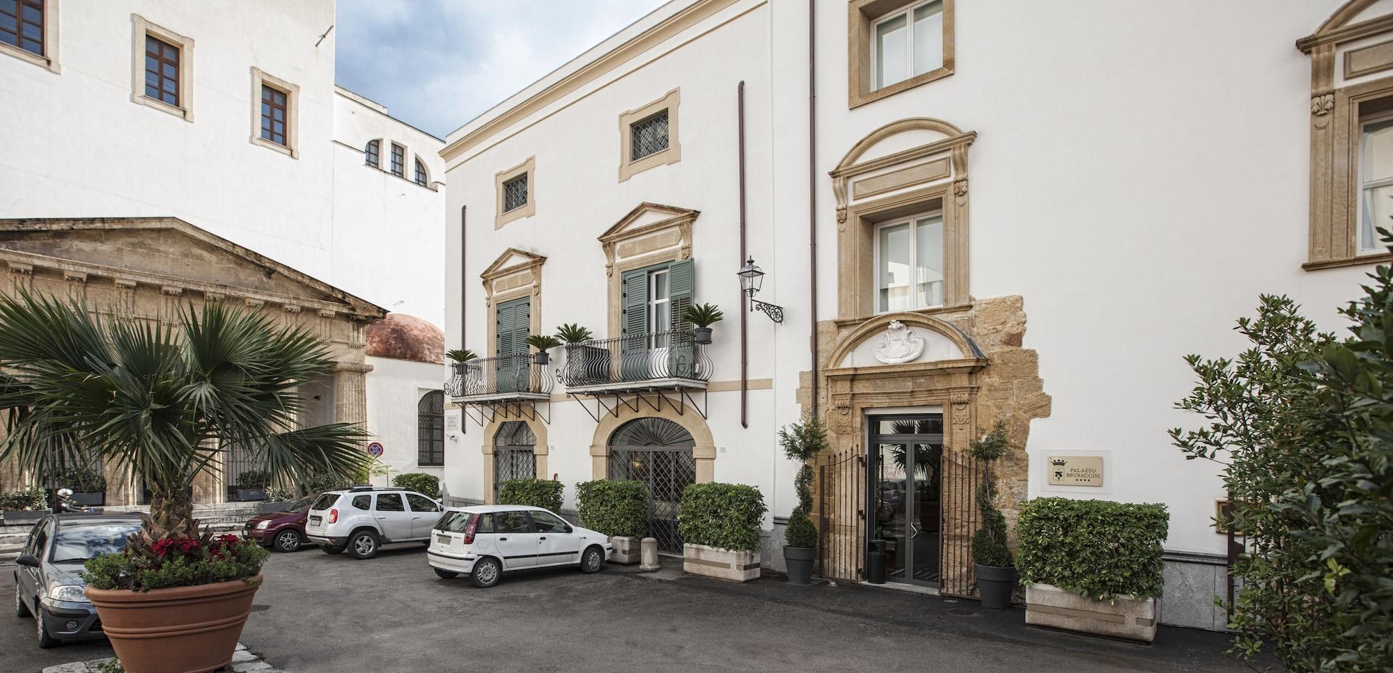Vista Exterior Palazzo Brunaccini Boutique Hotel
