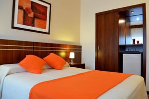 Alojamiento - Hotel América