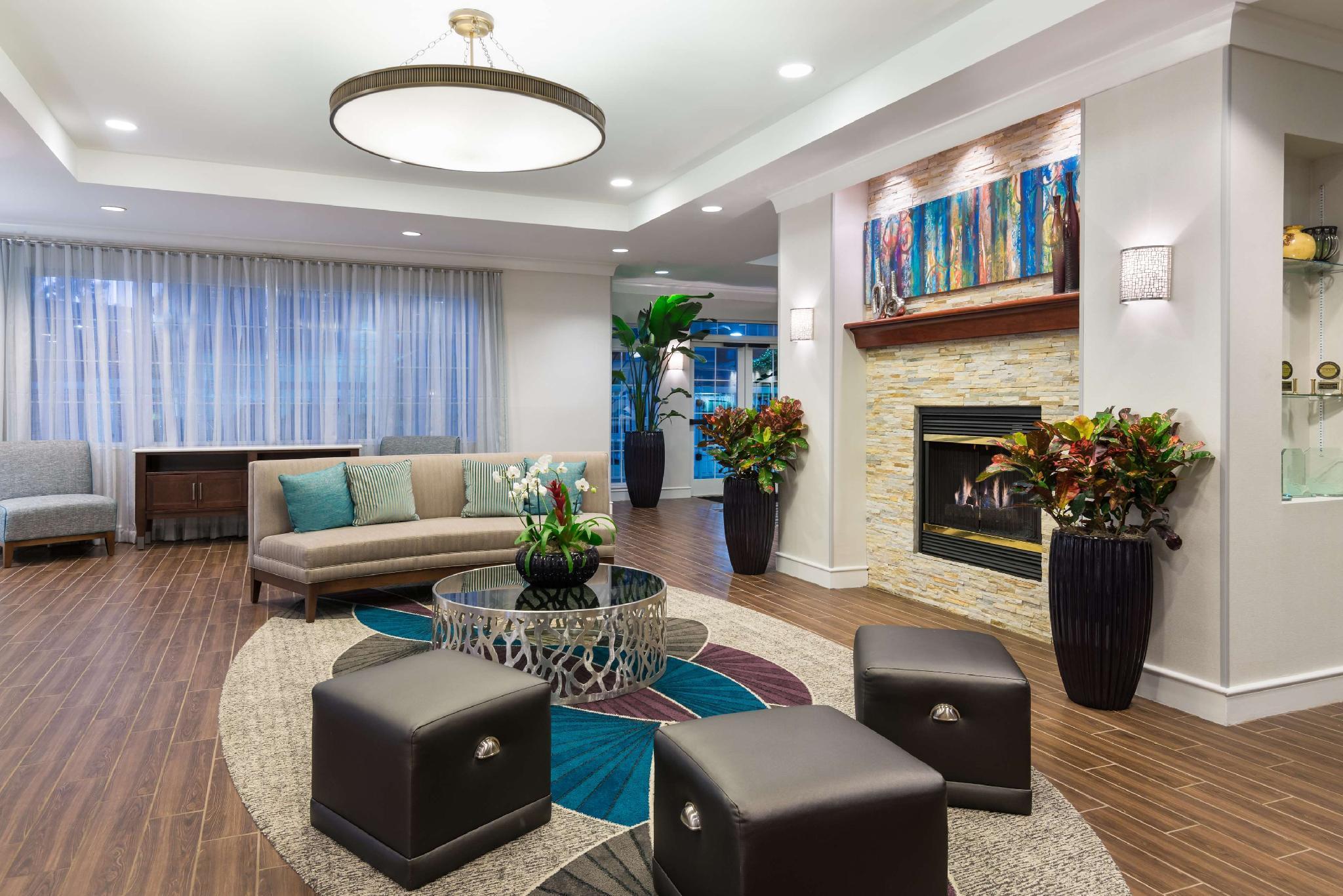 Vista Lobby Homewood Suites by Hilton Jacksonville-South/St. Johns Ctr.