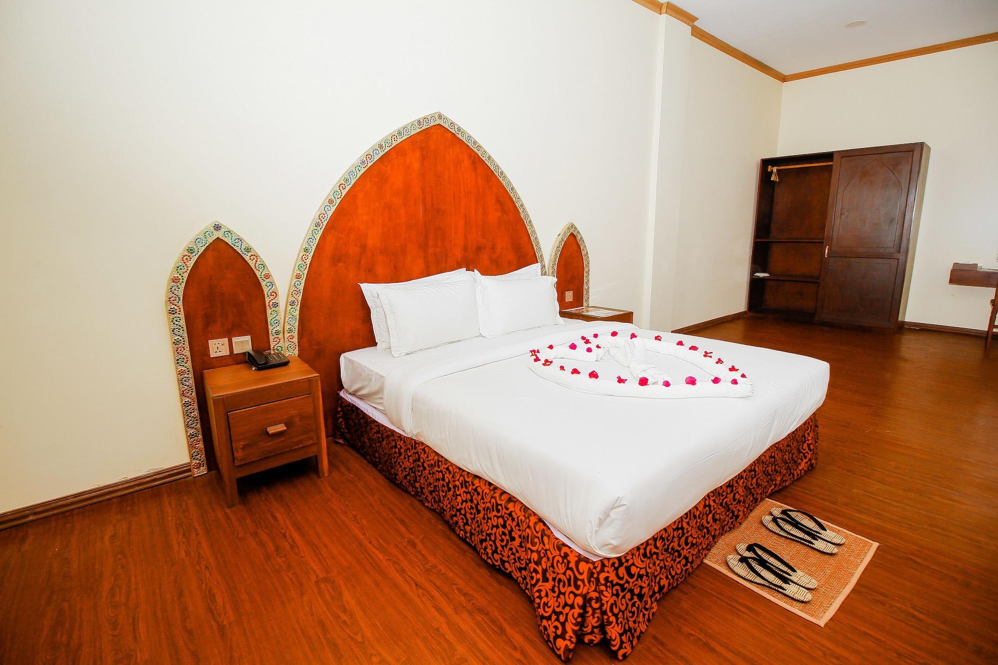 Habitación Royal Emerald River View Resort