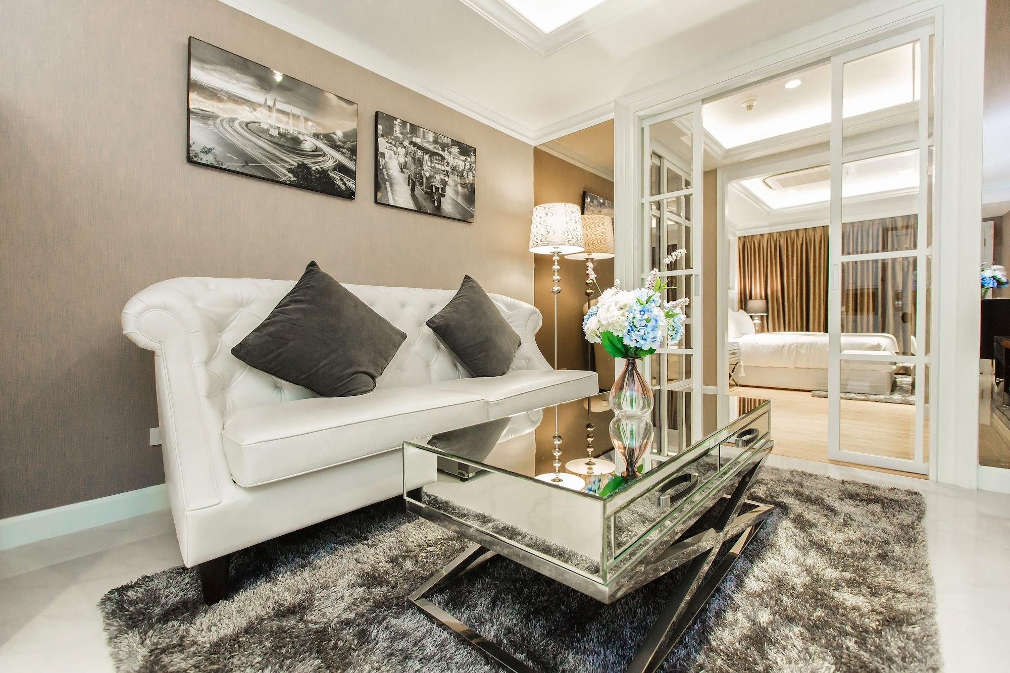 Varios State Tower Silom By Haloth