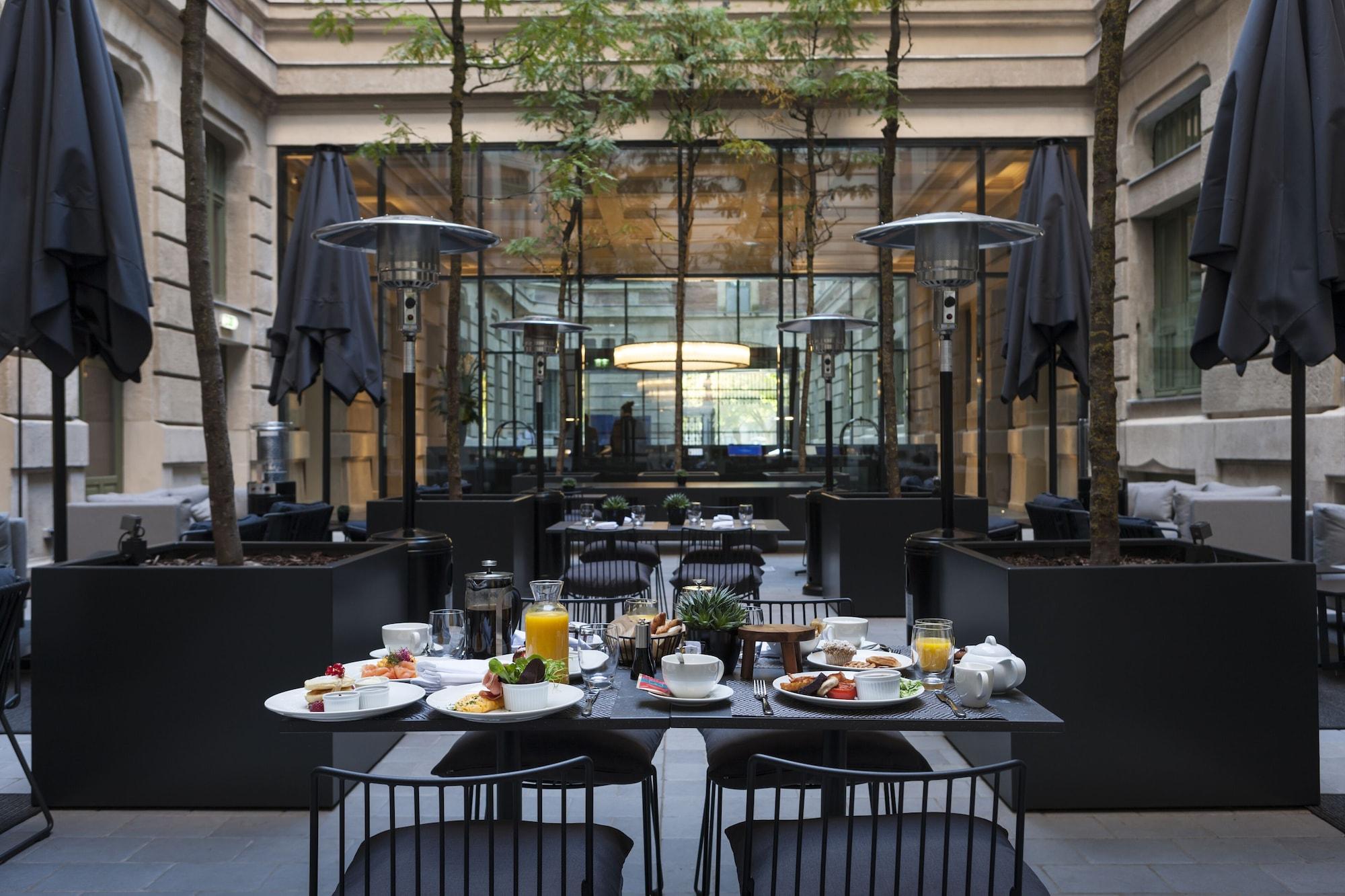 Restaurant Kozmo Hotel Suites & Spa - Small Luxury Hotels of the World