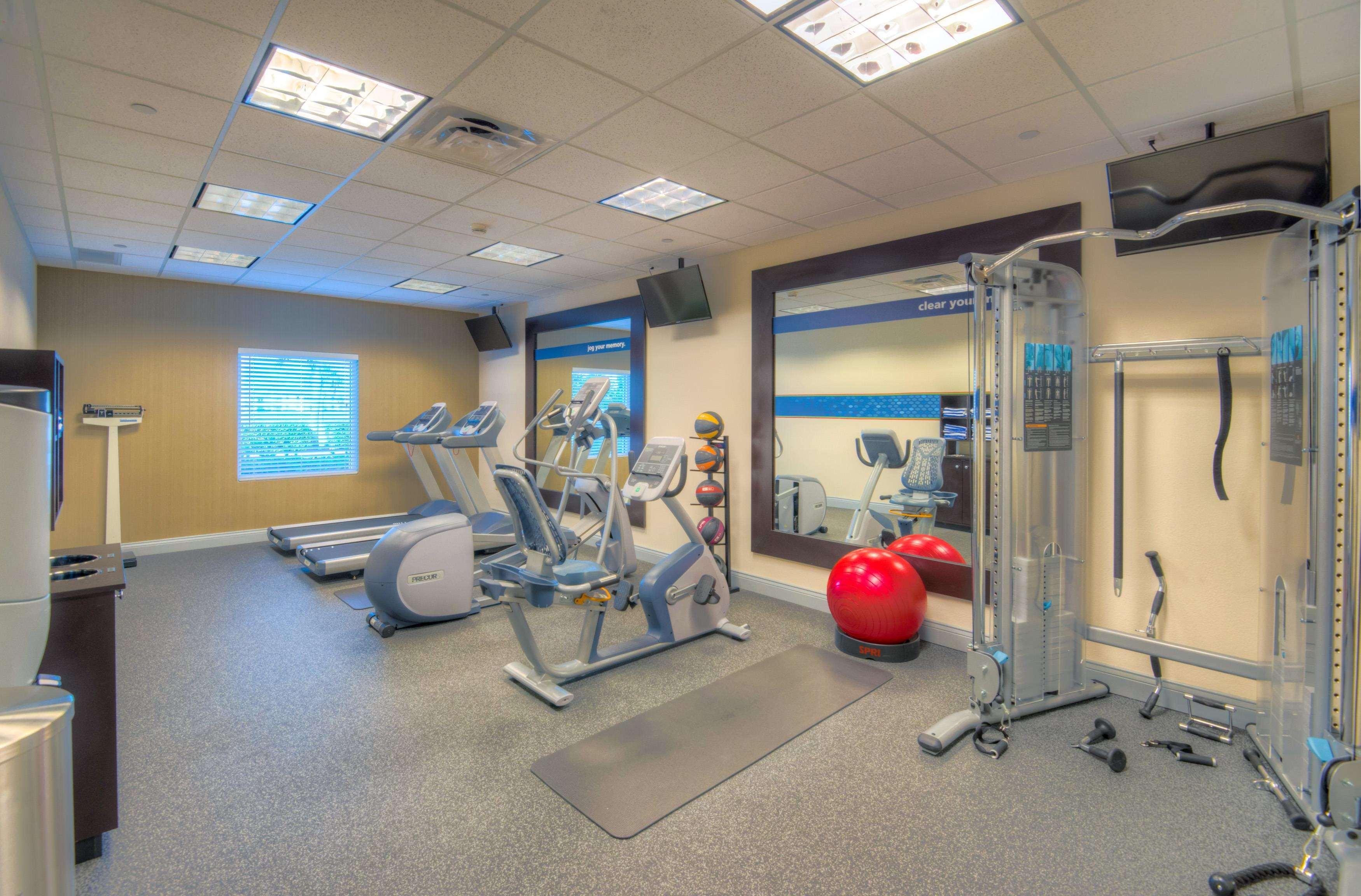 Instalaciones Recreativas Hampton Inn & Suites Fort Myers - Colonial Blvd