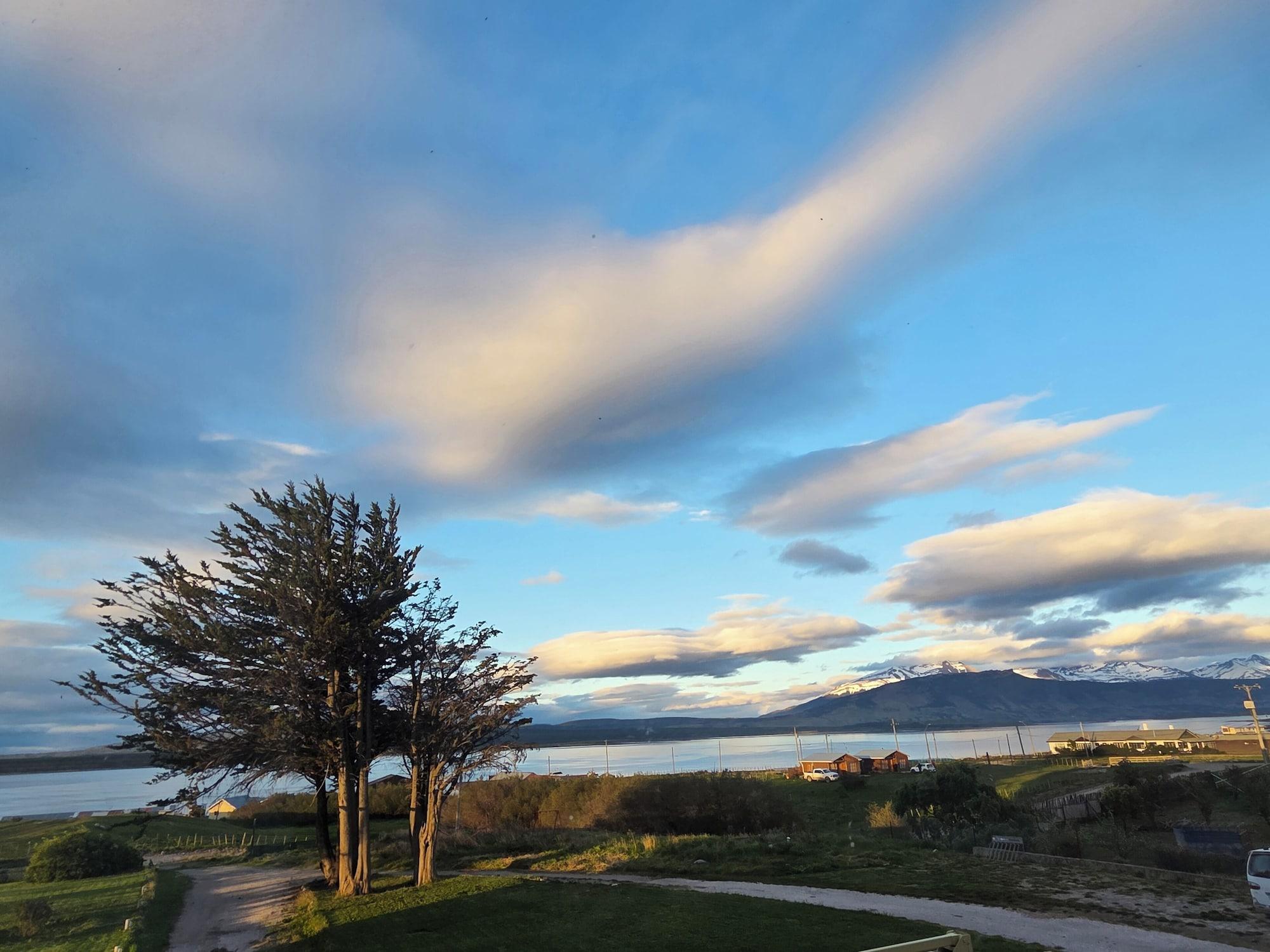 Vista da fachada Hotel HD Natales