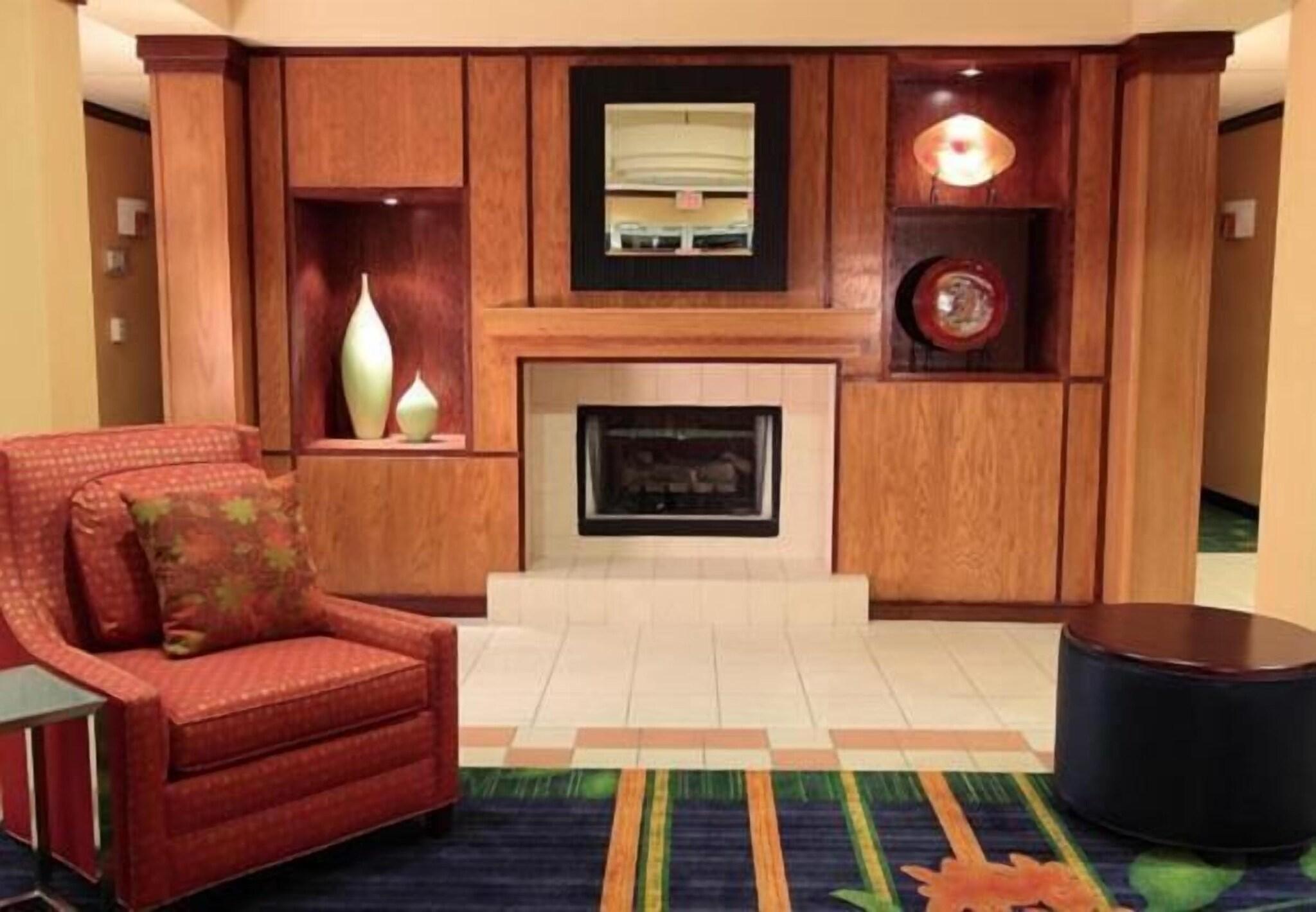 Vista Lobby Fairfield Inn by Marriott Killeen