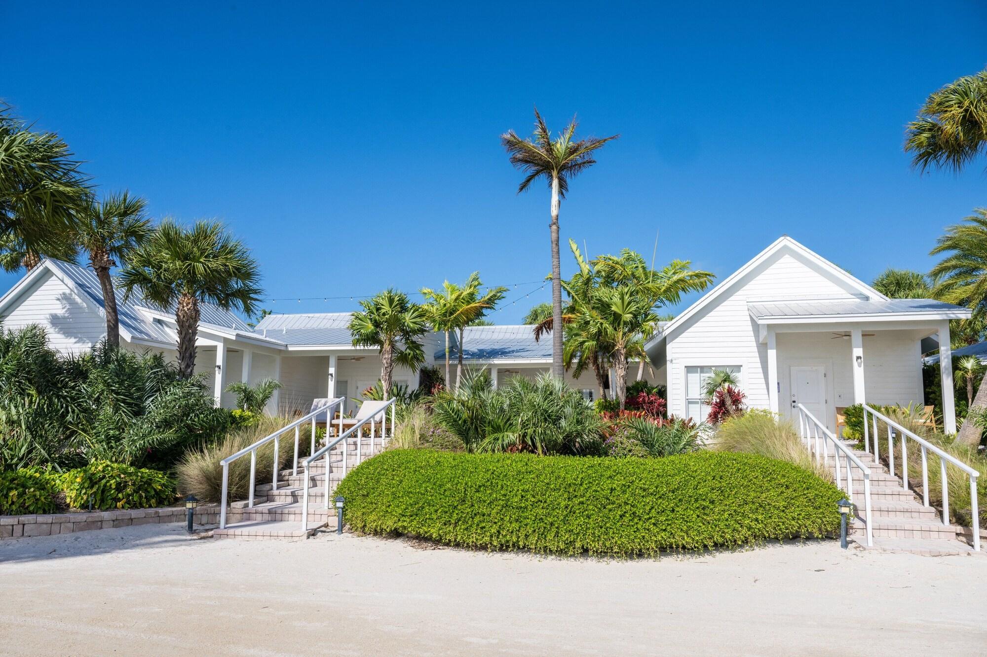 Vista Exterior Islander Resort