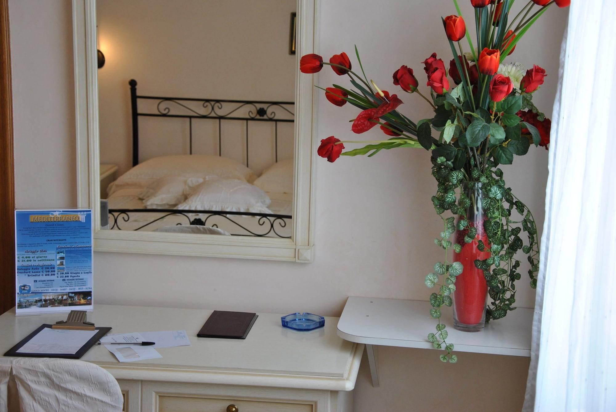 Set de Habitación Hotel Mediterraneo