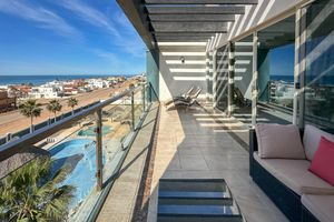 Alquiler Vacacional - Upscale Ocean View Condo Close to it all Great